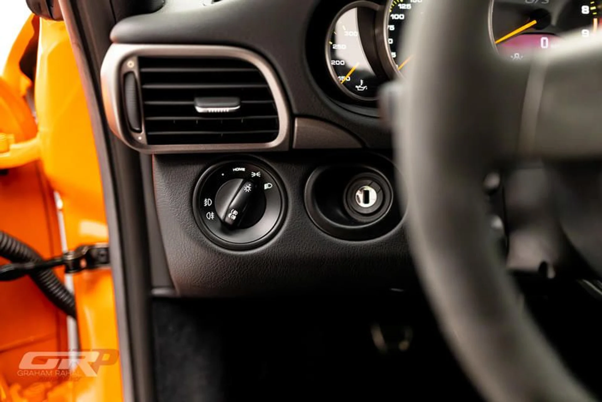 mph026_2275704545_1_A513_C02_EB_7_F_4579_A7_F3_AEE_86_E470930_f1c605b45c