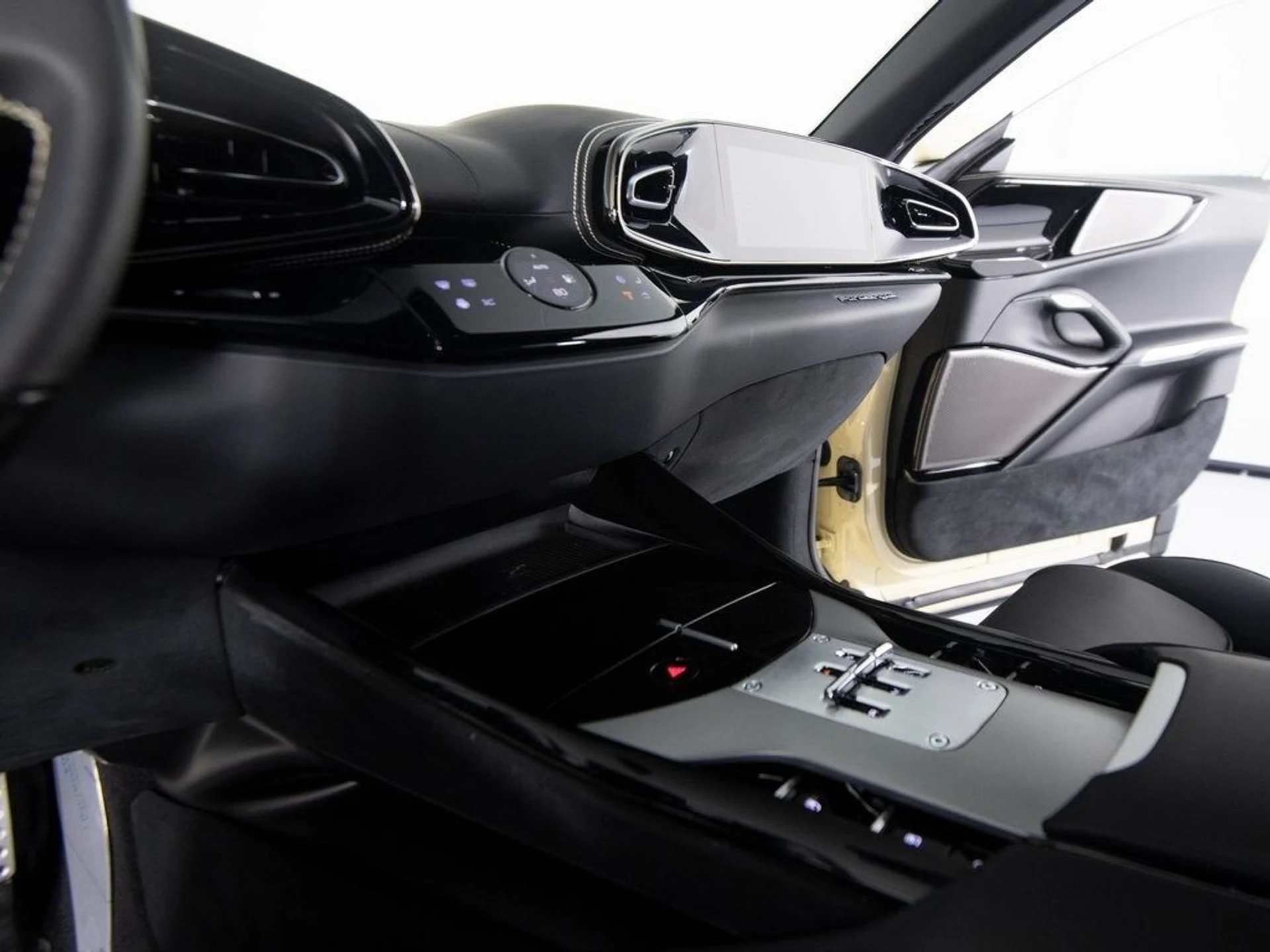 mph026_2280501036_36f8a175e7cc2c1502382f3a2d278a85x_fd23473cd9