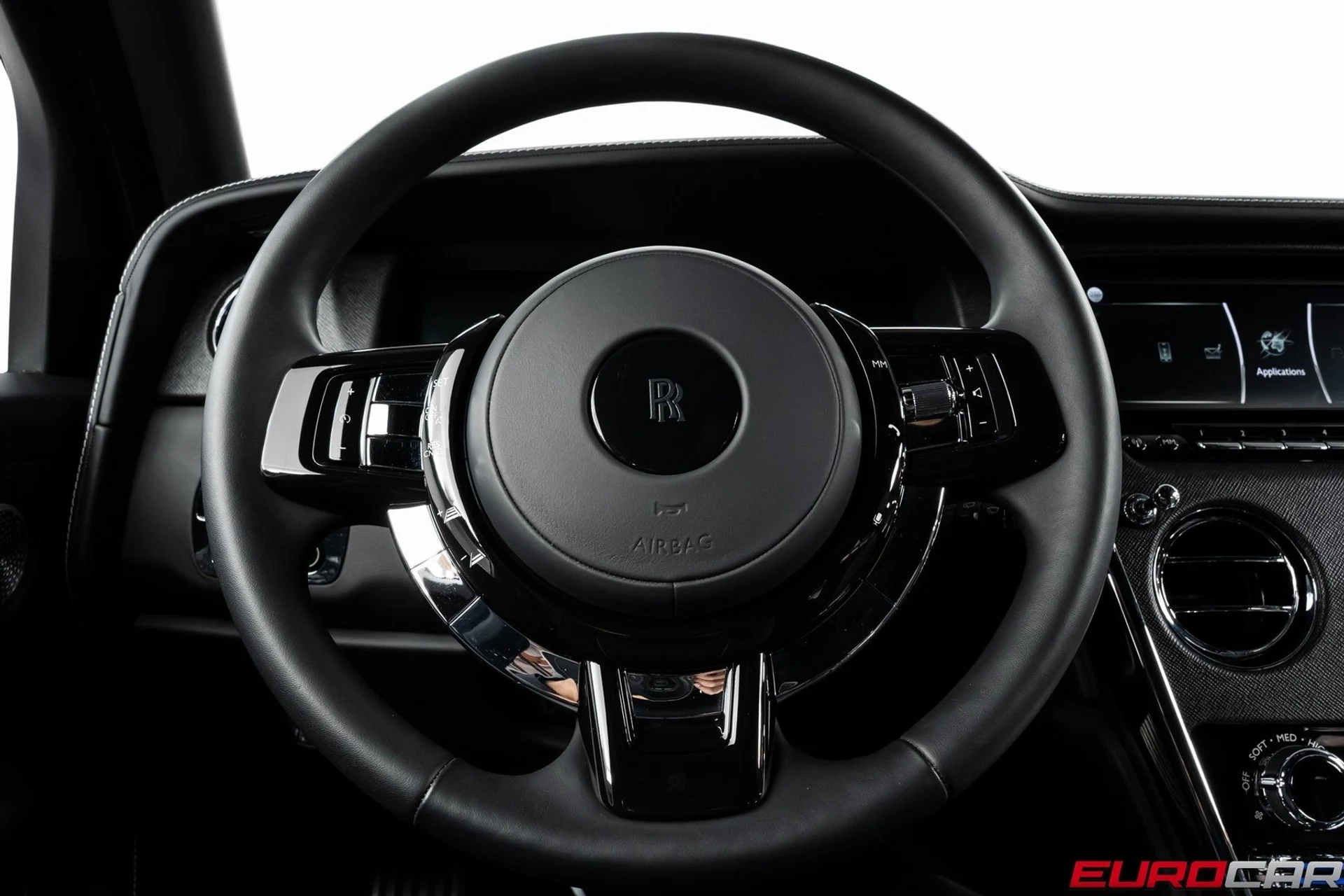 mph026_2286544837_image_27_2b6e0e5d71