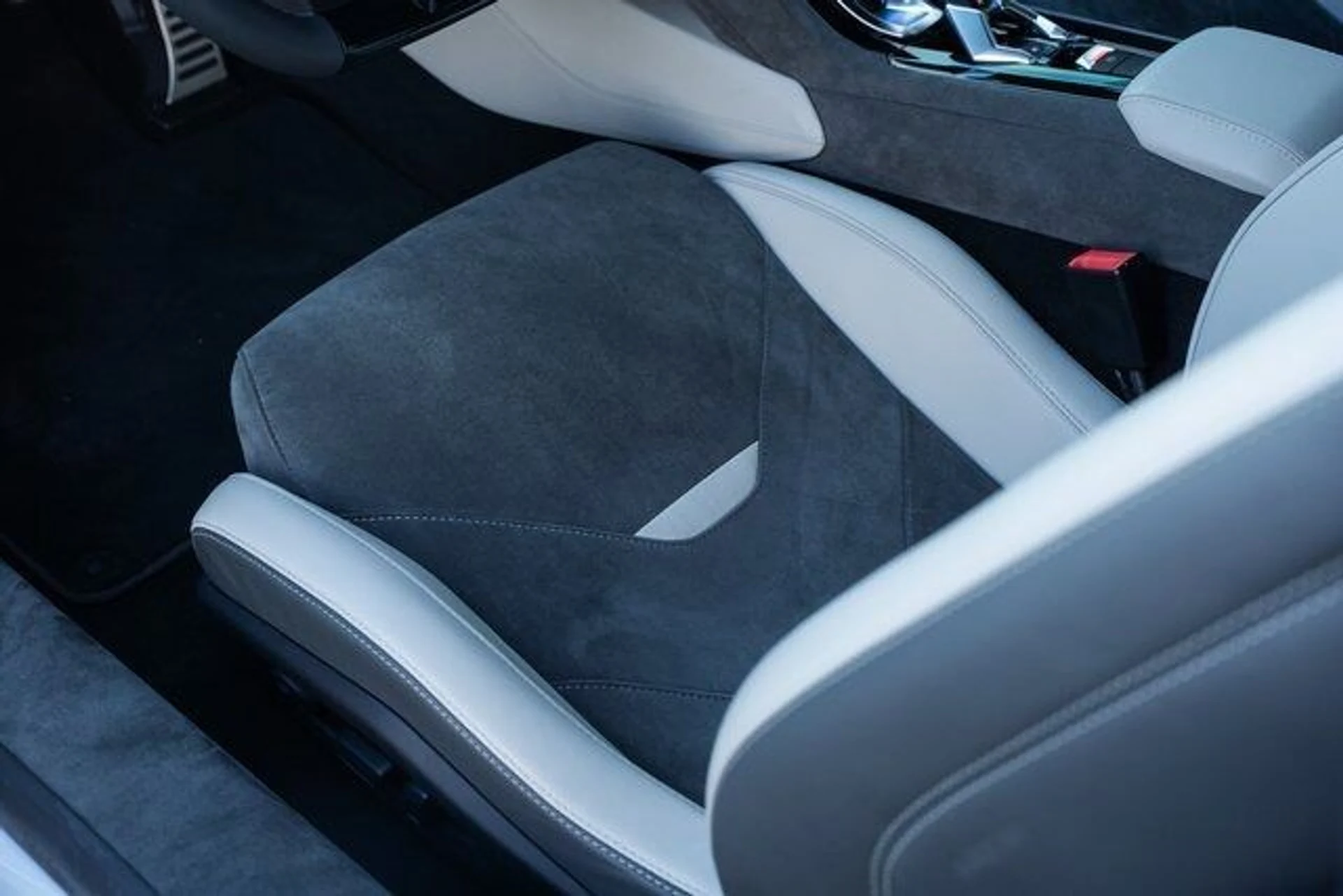 mph026_2300217638_0d5b1c9988170047a8538f5c0e0d8979_cf63c9c2e0