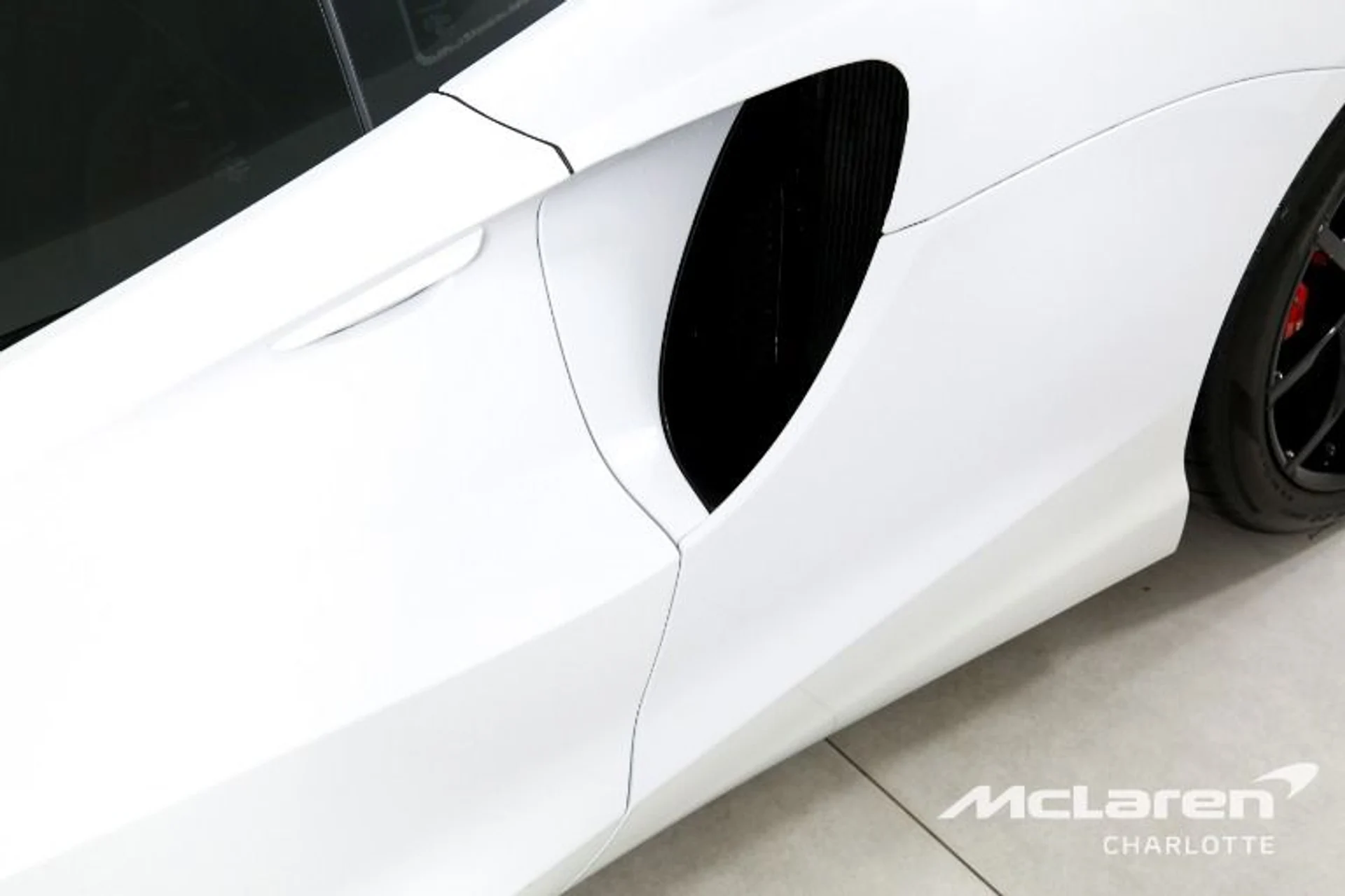 mph026_2300953808_Used_2024_Mc_Laren_Artura_48c81e5681