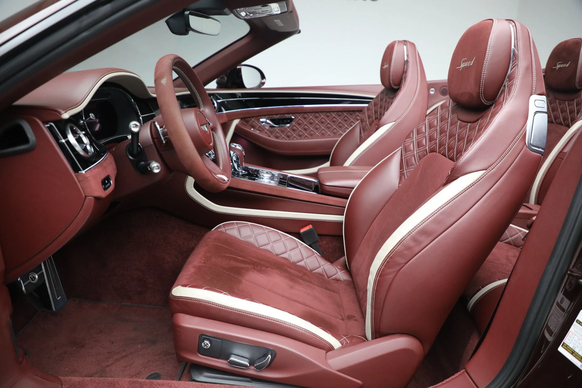 mph026_230572606_Used_2022_Bentley_Continental_GTC_Speed_c5db219ce8