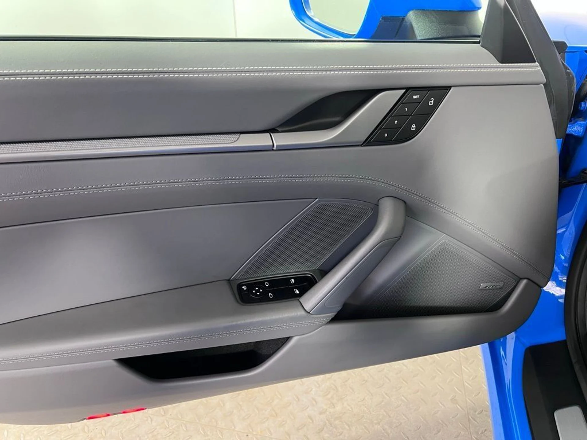 mph026_2312546535_ead7584e8aceca6e8d6af5438f1e22d2_a98db58192