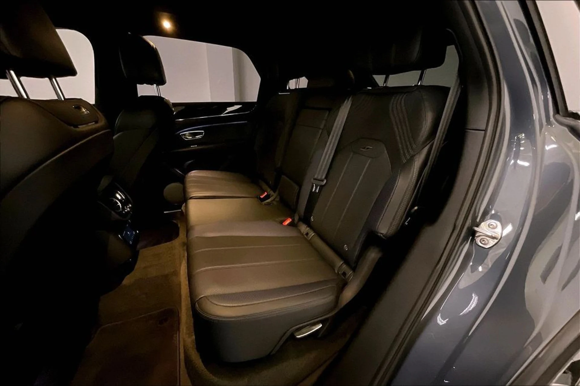 mph026_2322424266_4bef09dbe7f6cce26cd59abdf6b5ba90x_4374b423ef