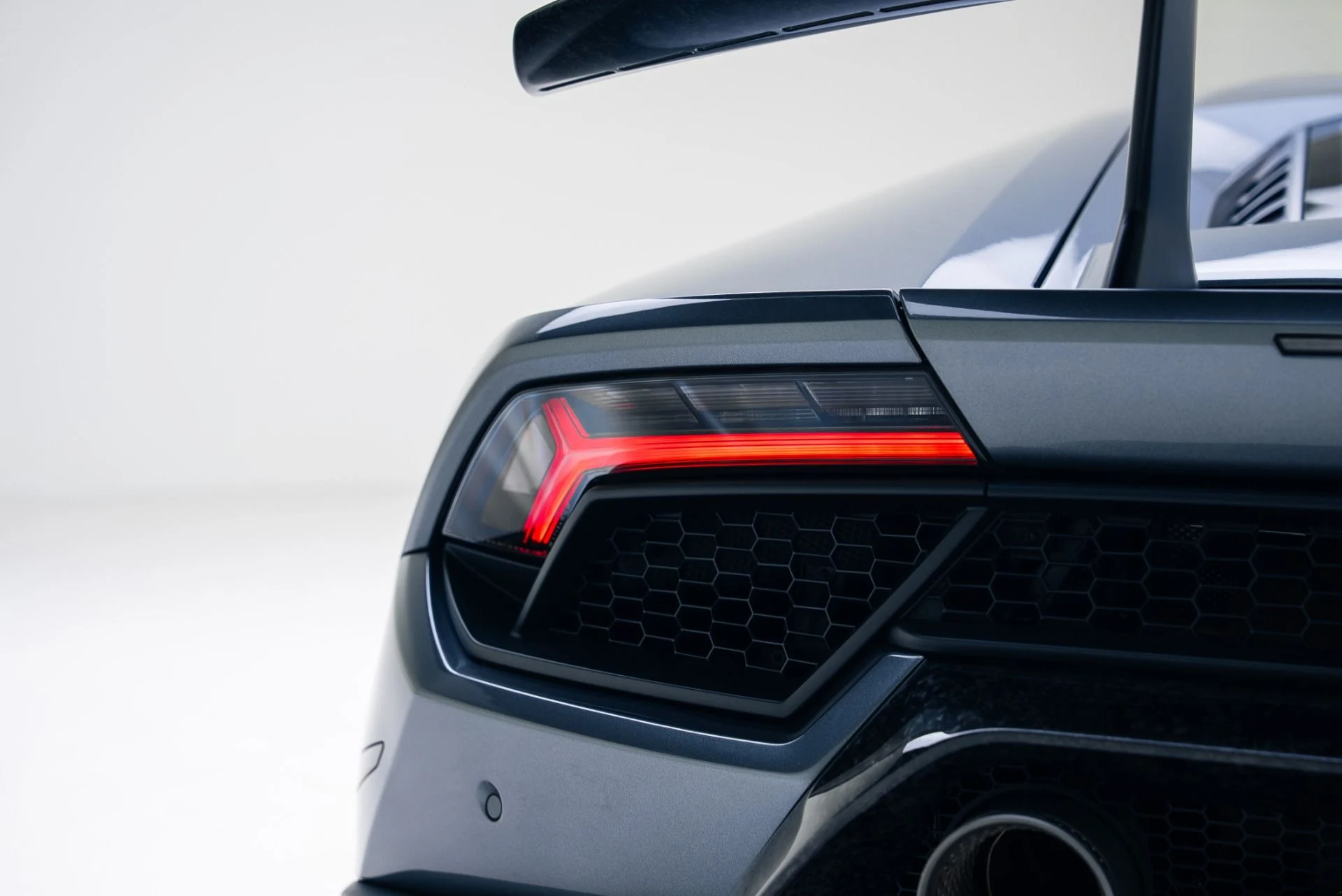 mph026_2329761014_Used_2018_Lamborghini_Huracan_LP_640_4_Performante_1765562514_b28f89e287