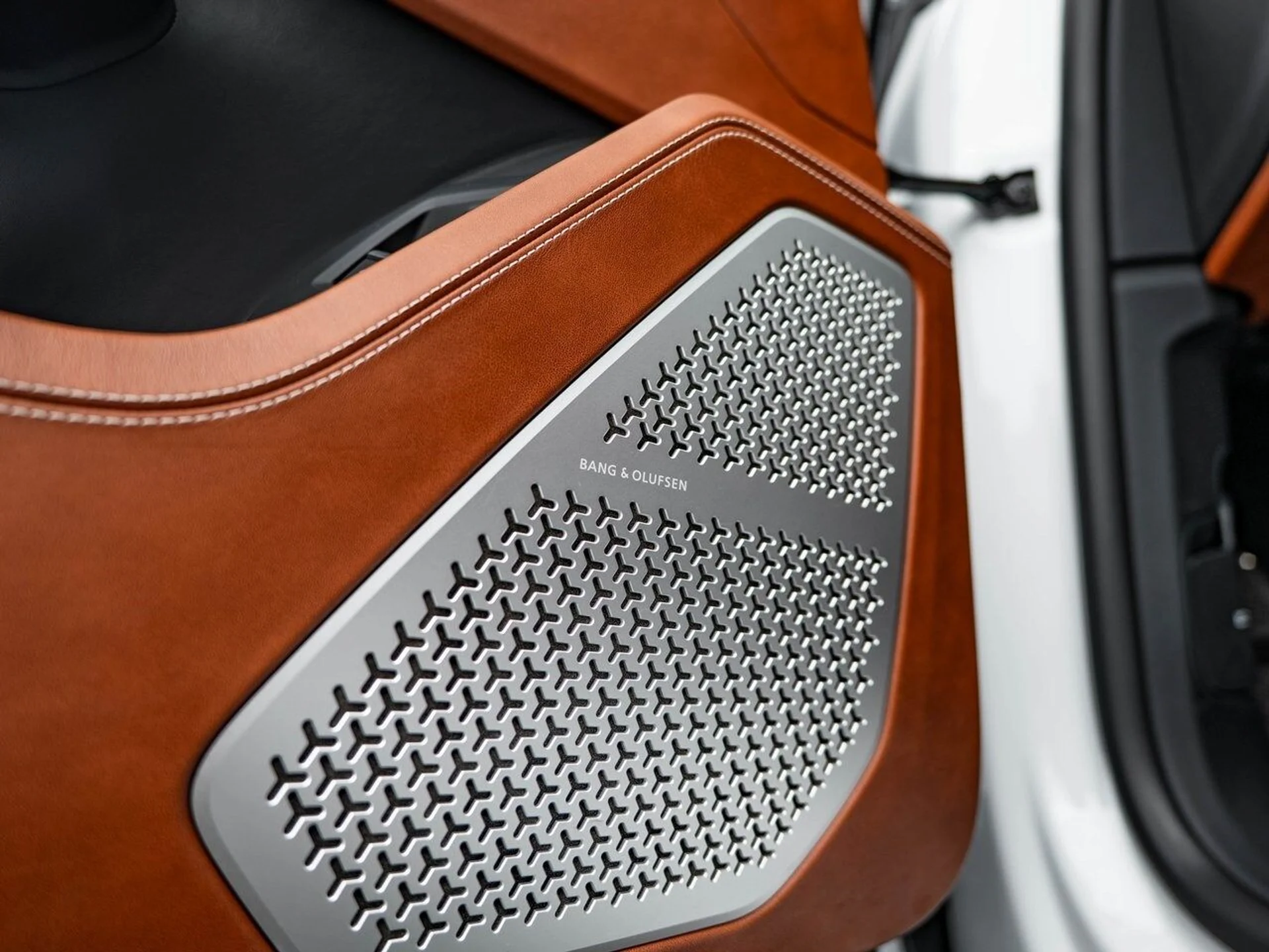 mph026_2333185489_3298a5717fc33f27fc607c1bf52afc4fx_34c86ff640