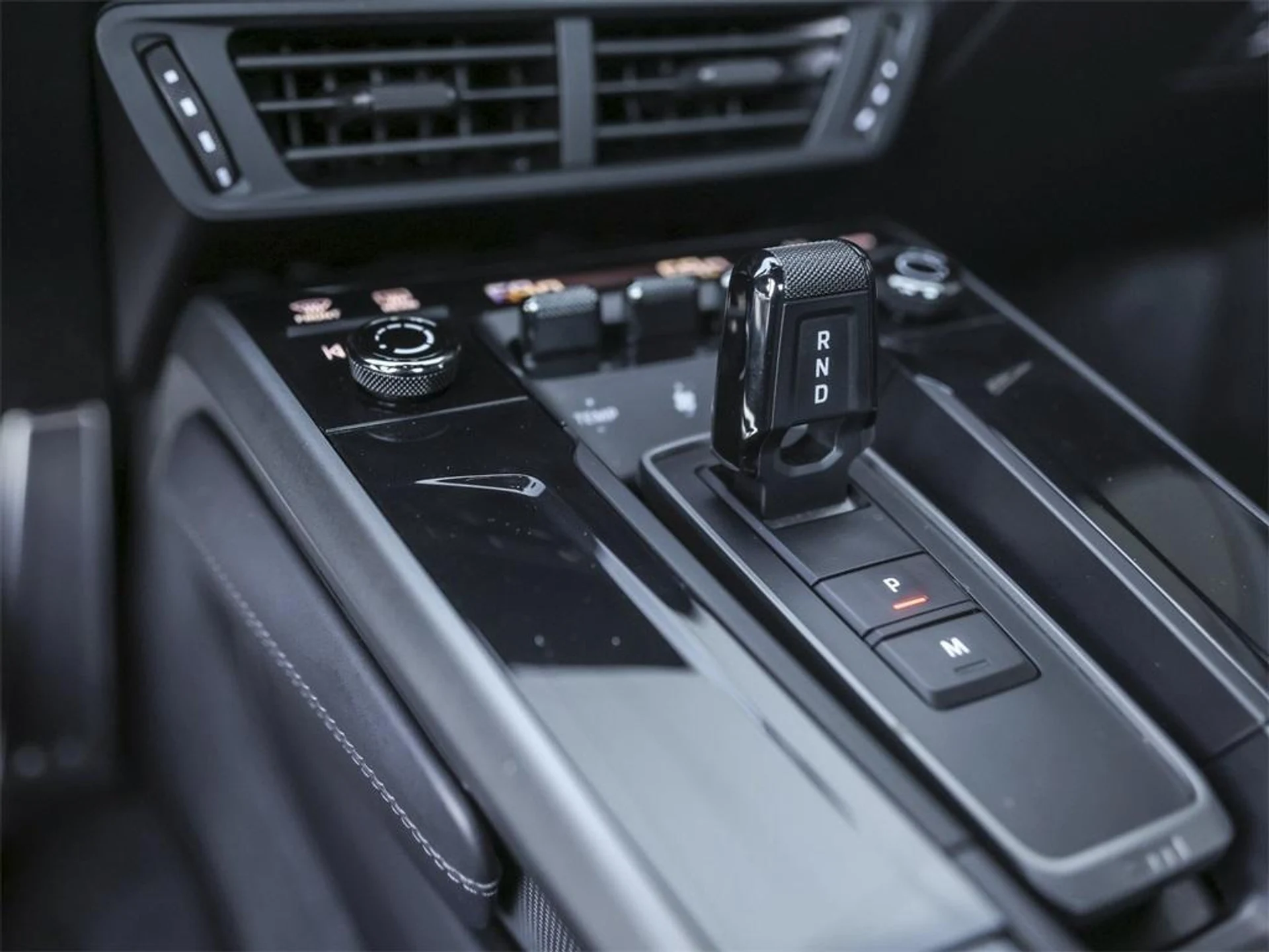 mph026_2337759877_w_J_Sg_MKK_Mf_Ij_IOKRSD_Mvu_E_1_N_Dy0_7bcdaec03b