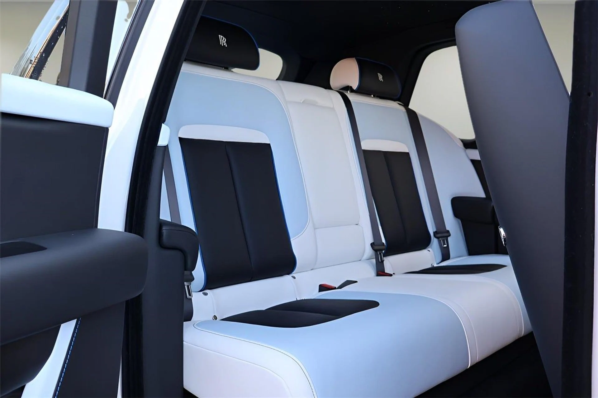 mph026_2341182396_27_0674b698c4