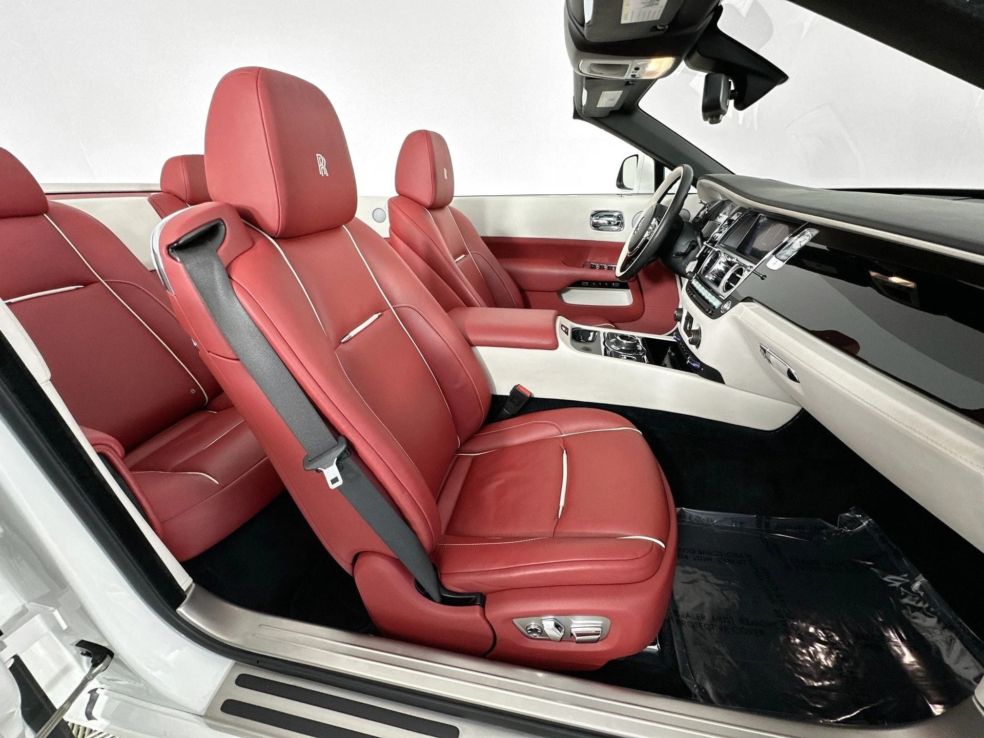 mph026_2346900275_27_2b32eb75b9