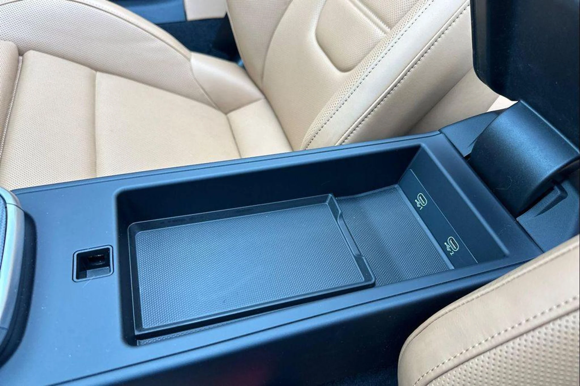 mph026_2349151648_V_Hff_TKS_0_4rh6e_D_Ub_Z75_LP_Qy_M_c656e16b4e