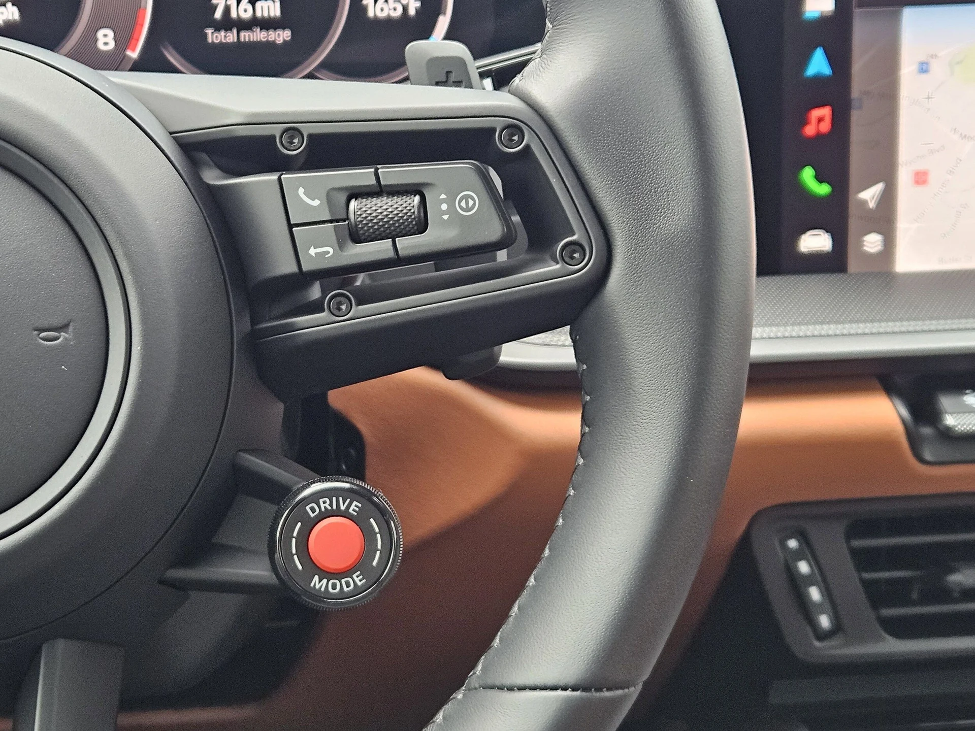 mph026_2349767406_070dd60638a216ef2c727b1bd0f4c273x_567d616ec9