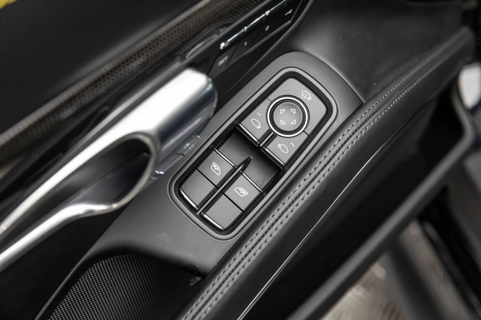 mph026_2354262321_27_911eb9d5d3