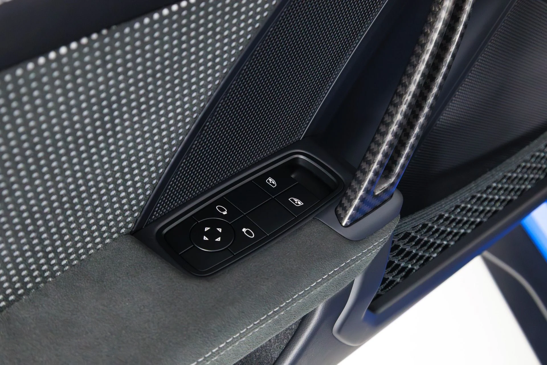 mph026_2355400051_Used_2024_Porsche_911_GT_3_RS_1771372578_1e710ef733