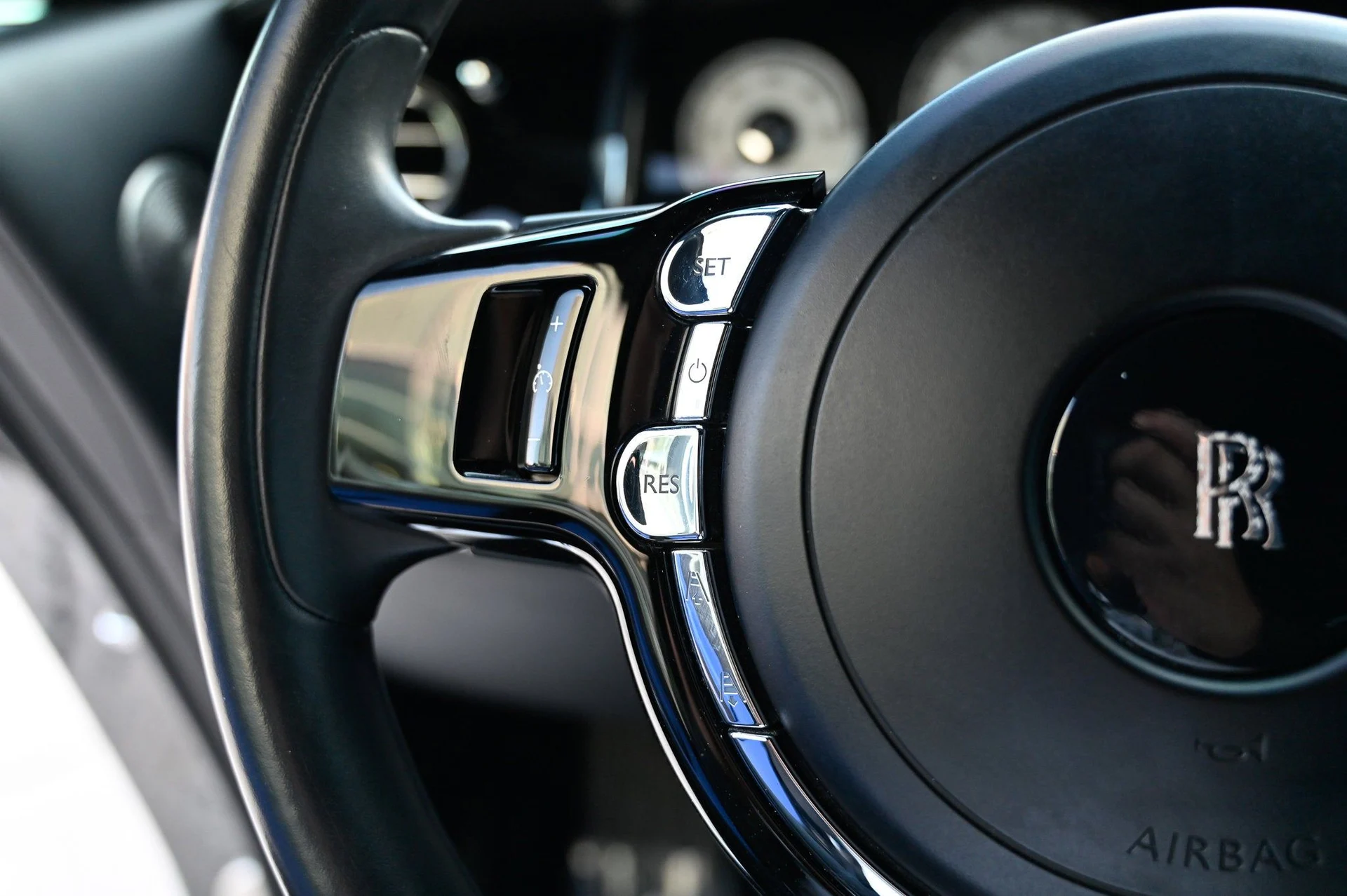 mph026_2361803092_738892f2036b46f393fce65cef3713a2_691fce43b6