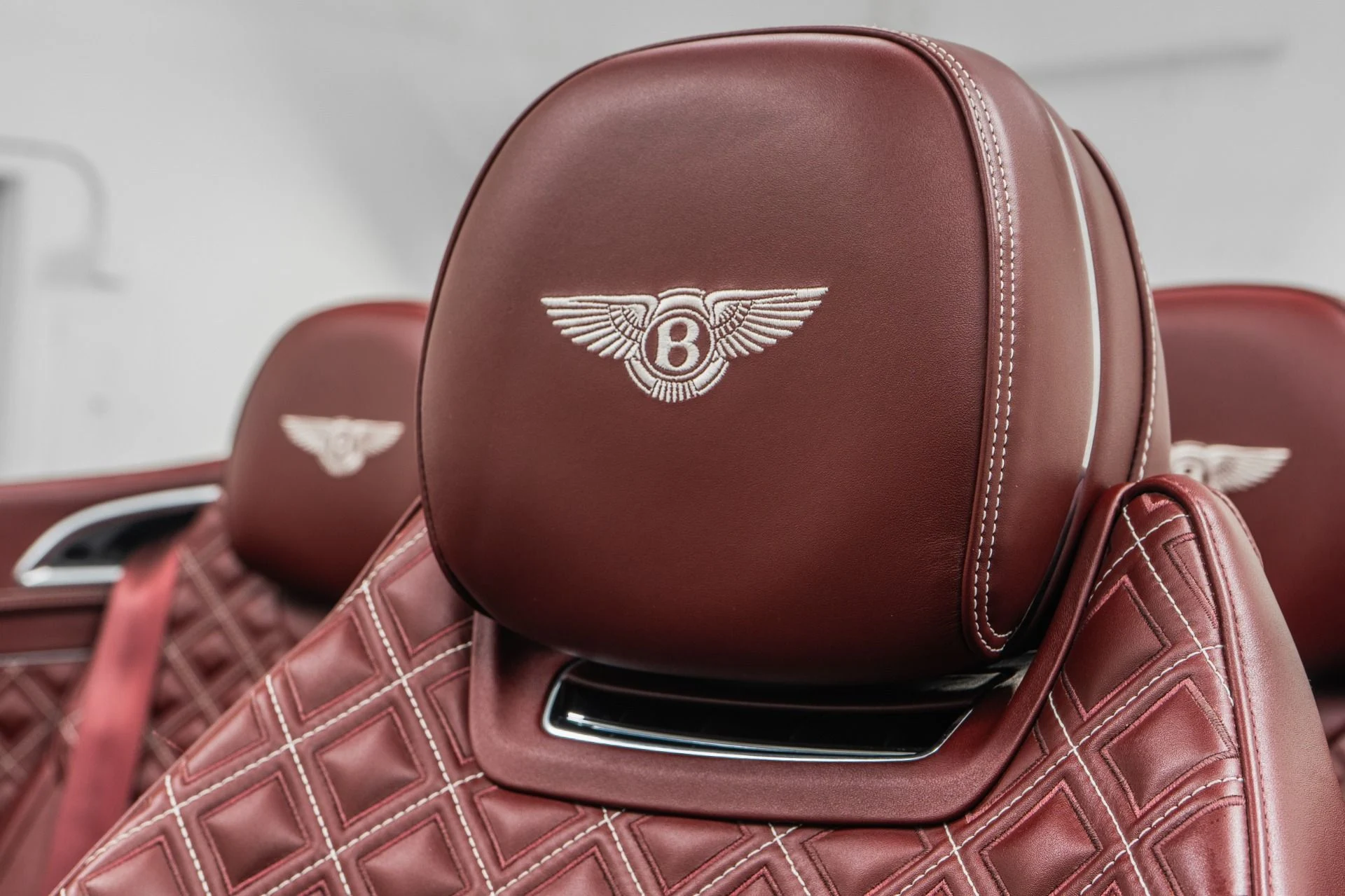 mph026_2370178661_Used_2022_Bentley_Continental_GTC_Speed_1753296695_ac52dc45a7