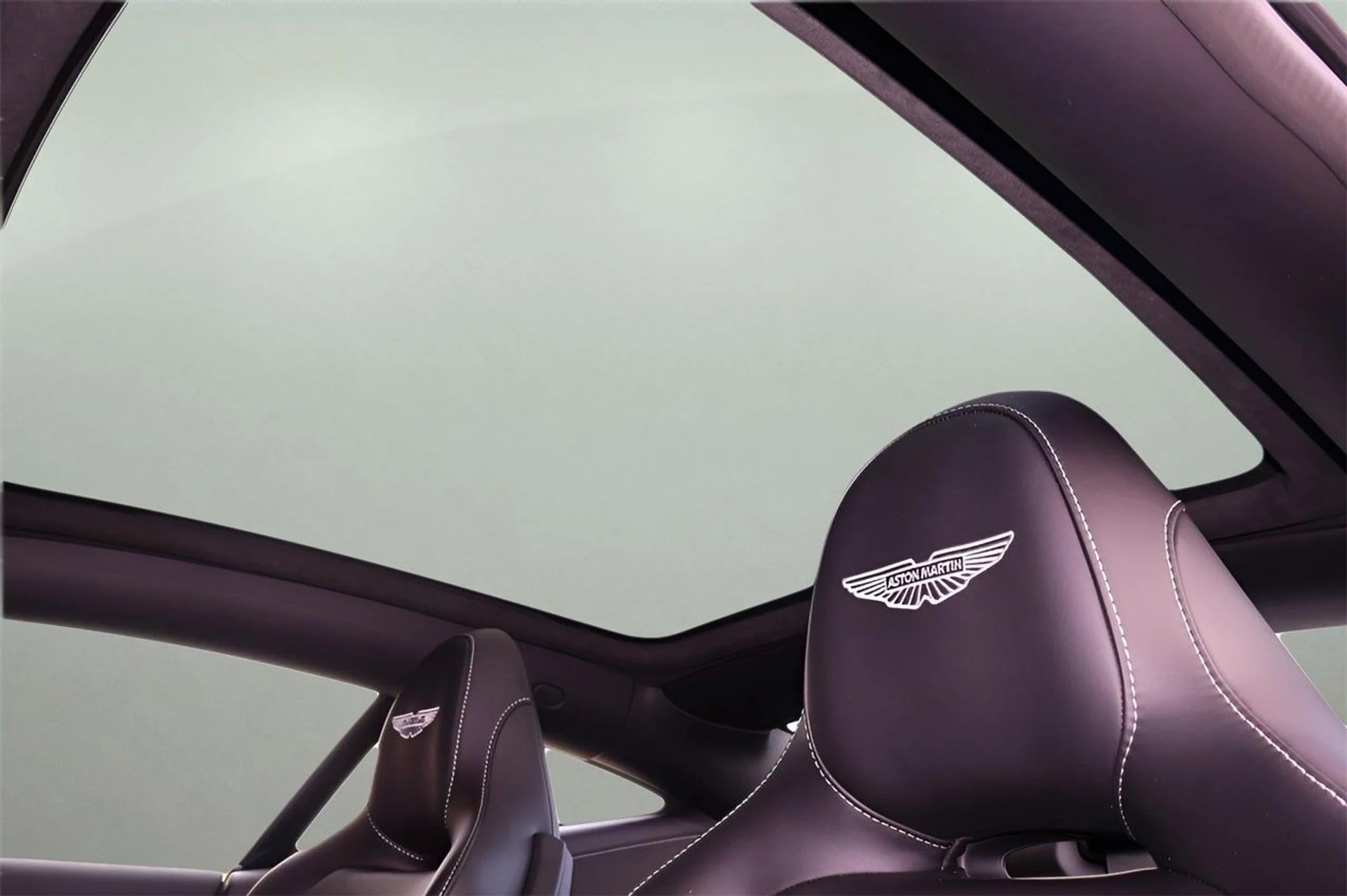 mph026_2373472559_27_3358120feb