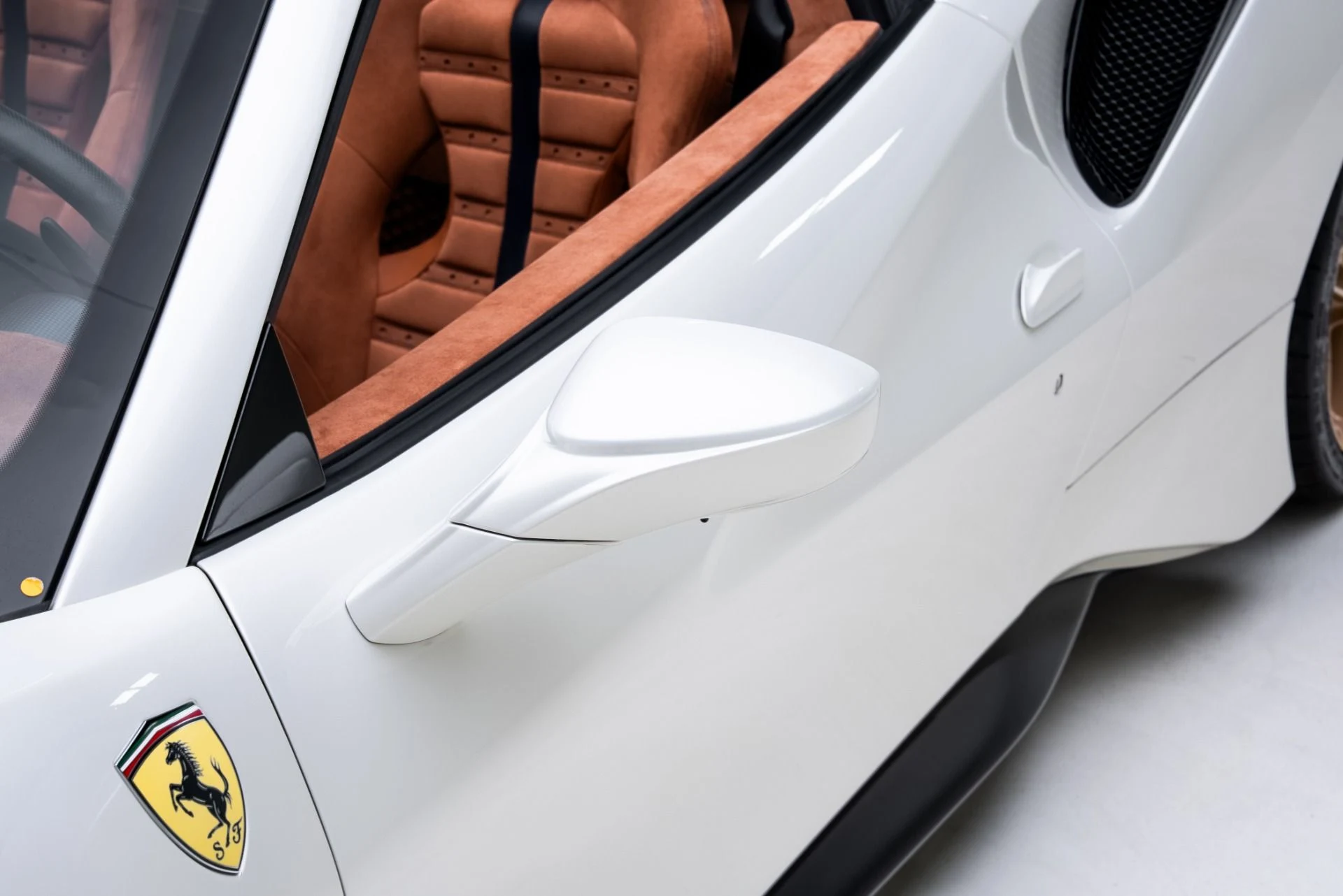 mph026_2374096985_Used_2020_Ferrari_488_Pista_Spider_1772492498_bf3fa154d1