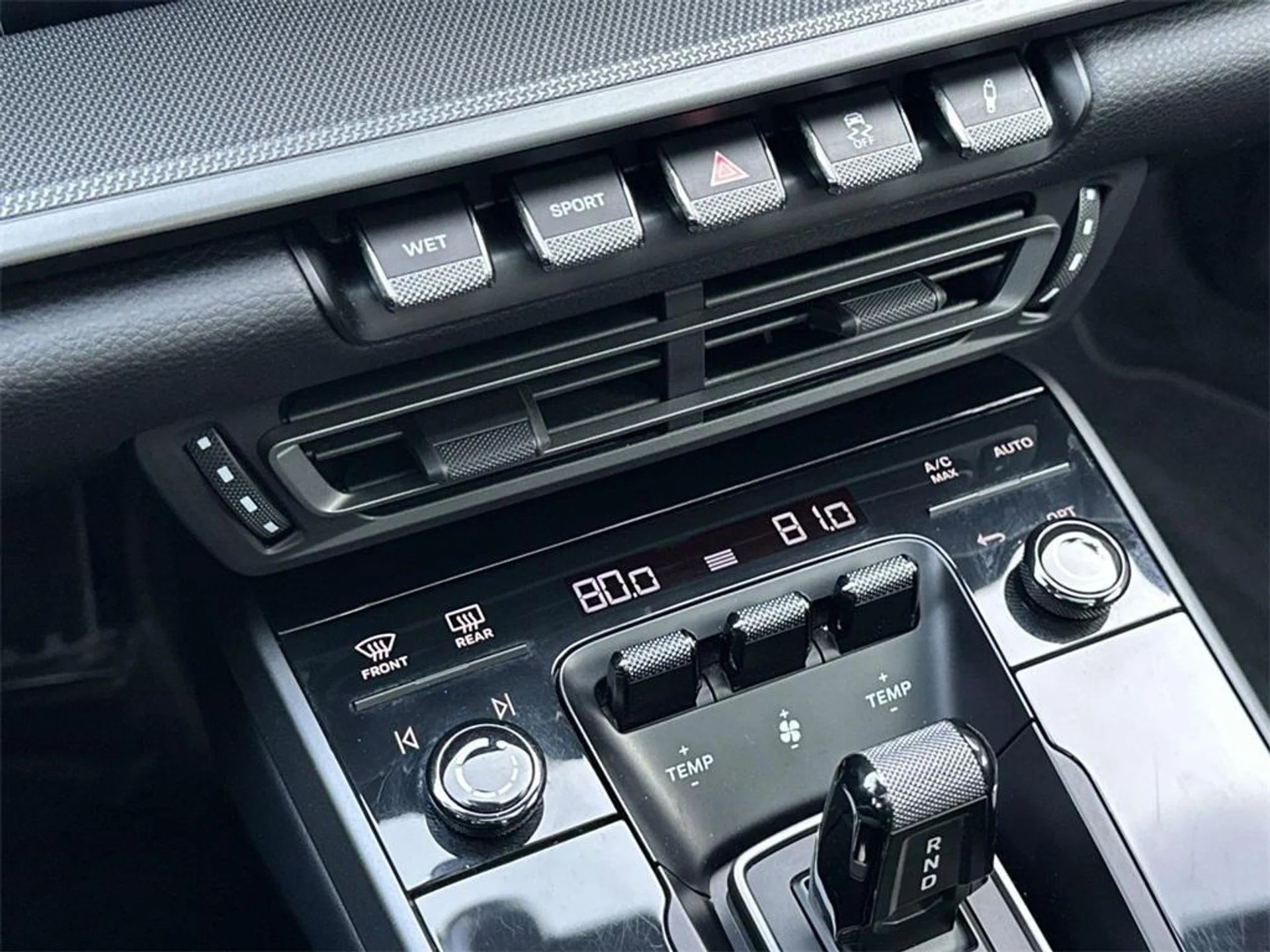 mph026_238010929_ux4_V_Hy03ysr_DM_7m_TJ_Cu_R_Dt_Yh_GX_8_2cc53f45e5