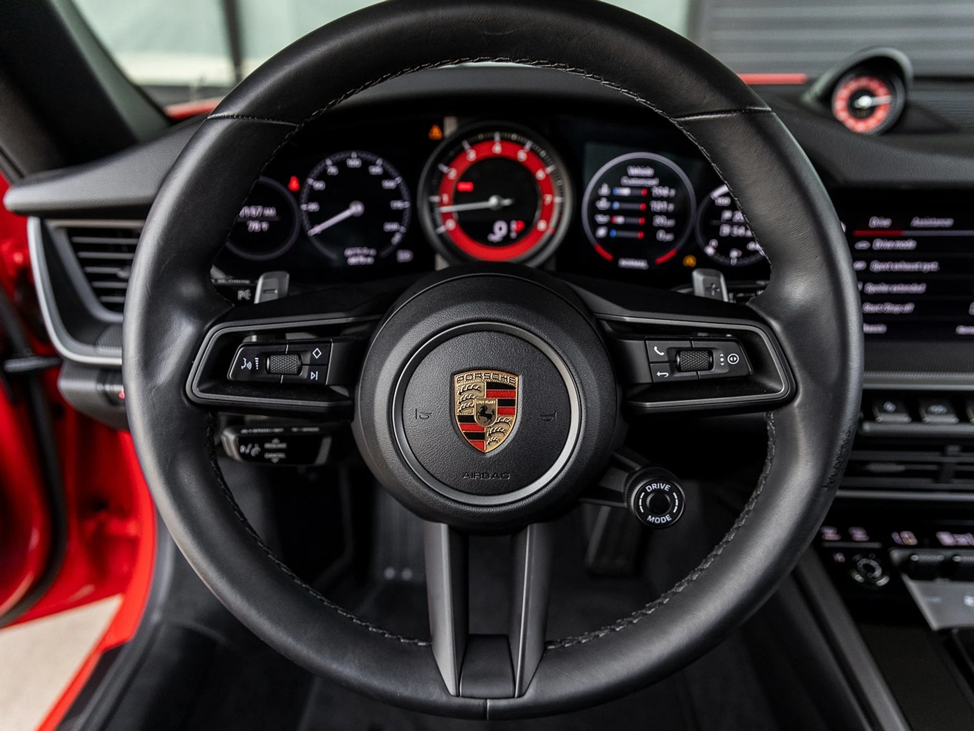 mph026_2396733781_27_693053b952