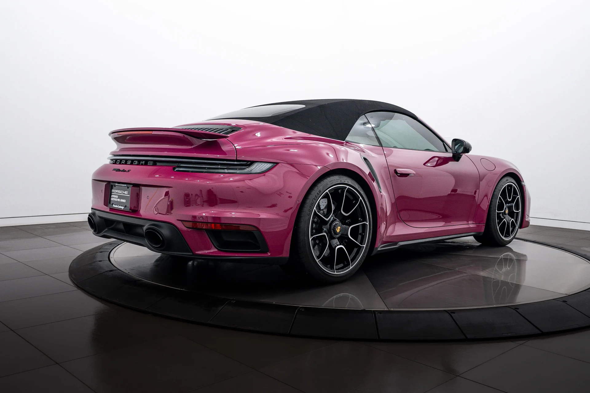 mph026_240338260_8c4b6041a6844d68f4085807c04c65ce_9d5def17e4