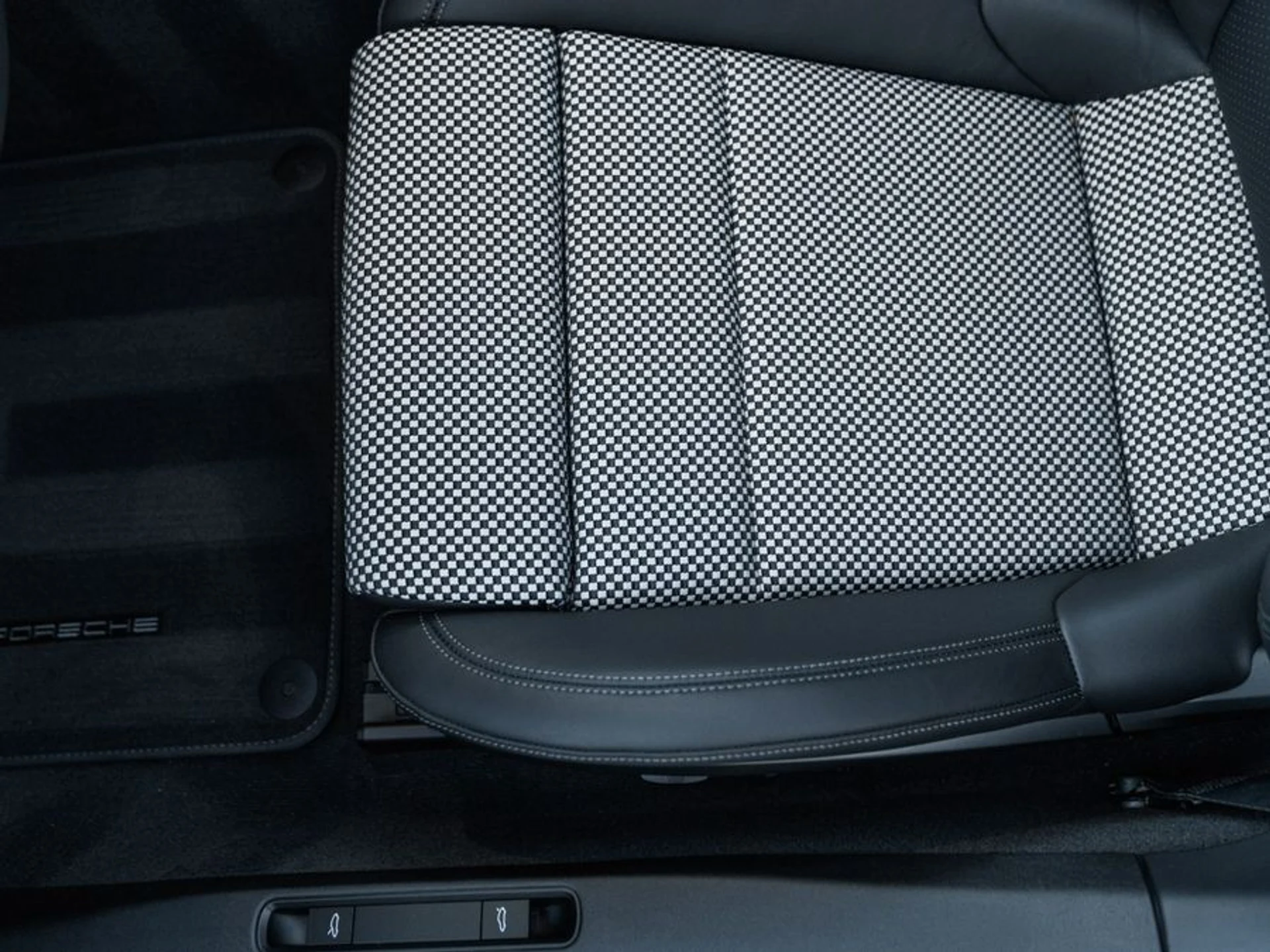 mph026_2403800354_4a2b558a_1048_46ff_9916_7bcde14d732b_e58b659e04