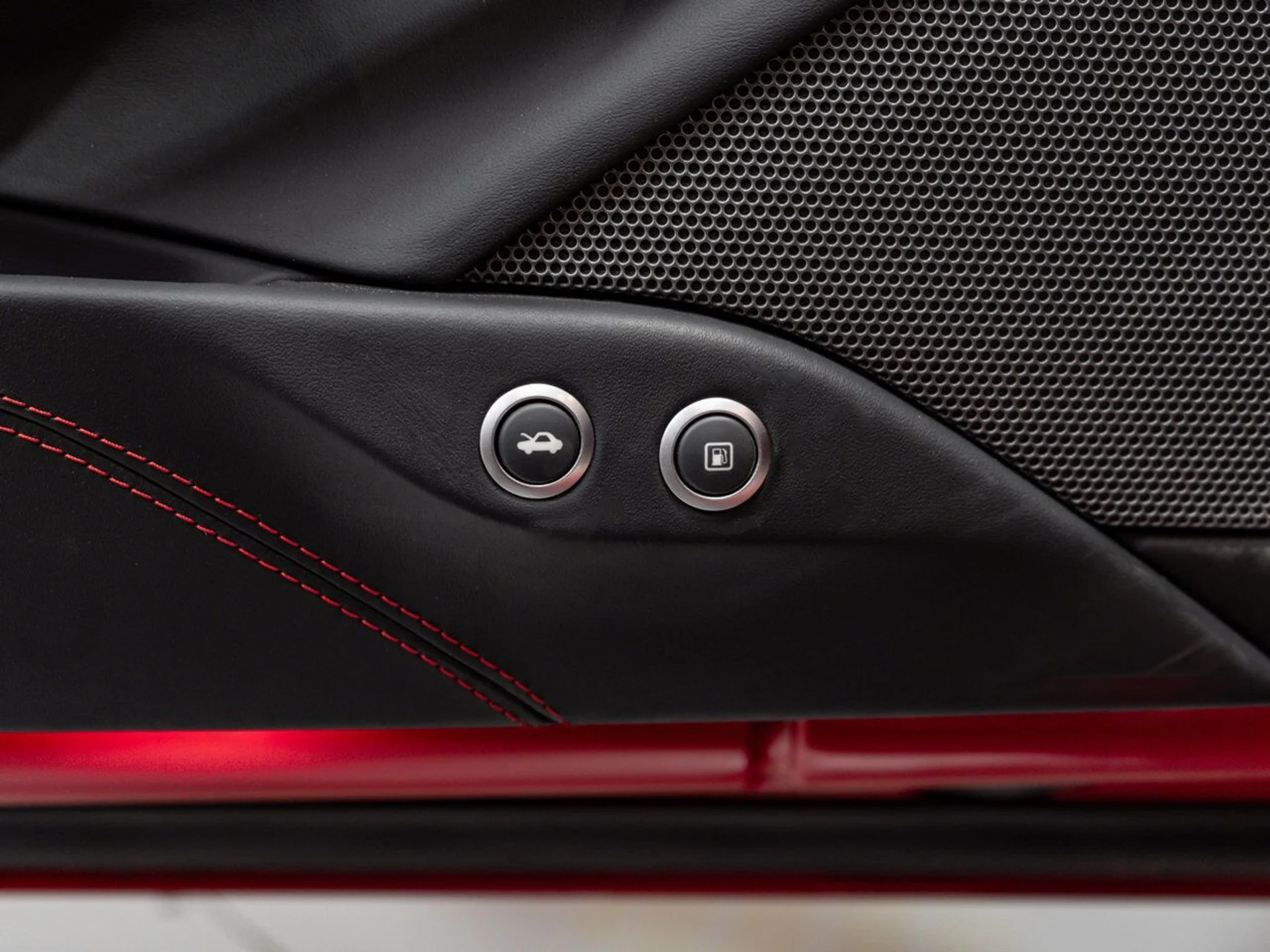 mph026_2406309867_ferrari_488_spider_2018_5448ae3c4d