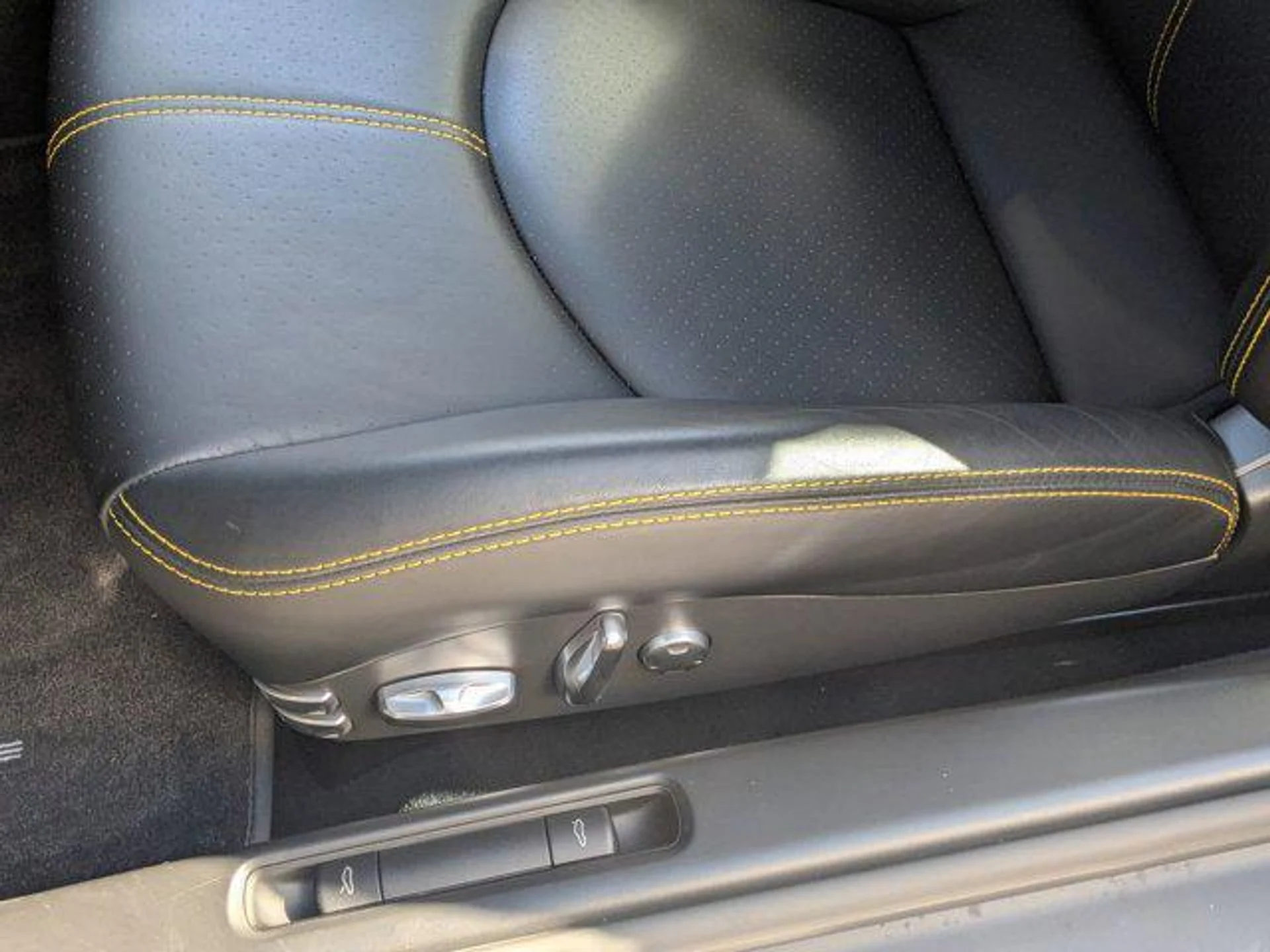 mph026_2406835164_Wz_Fb_O3_B_Gsx_Yfi_Mr5ylrs_I_Rd_GD_Rc_443f31581b