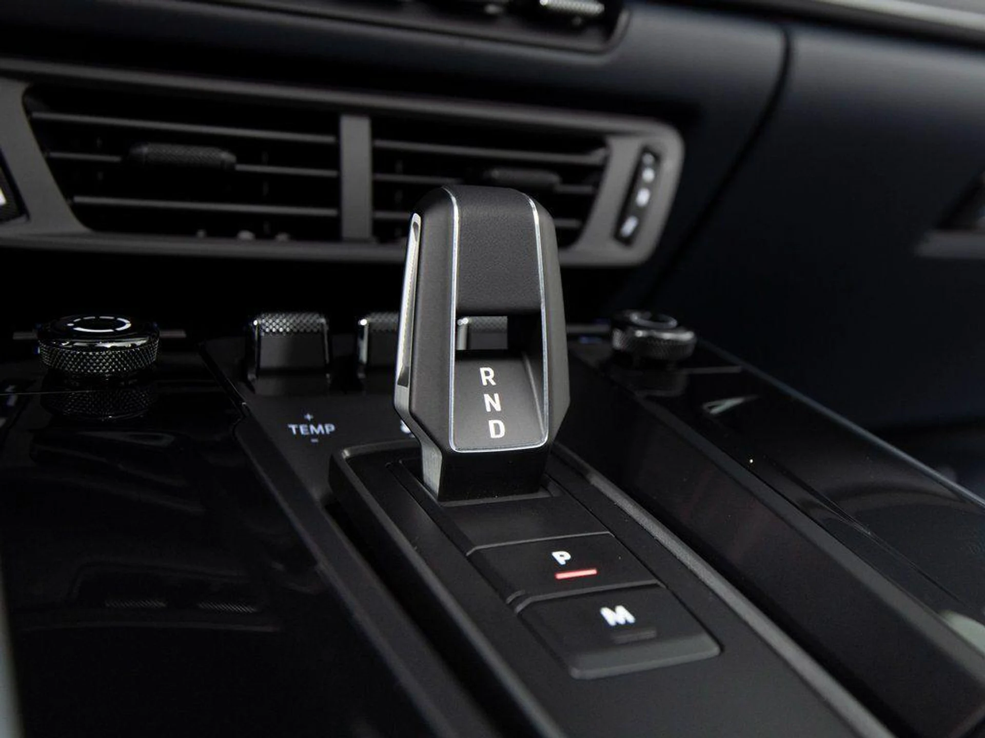 mph026_2409120219_ggh_MSV_Ol1u_Pjqb_M9d_V_Kng2a_Y_Ys_704fda61c6