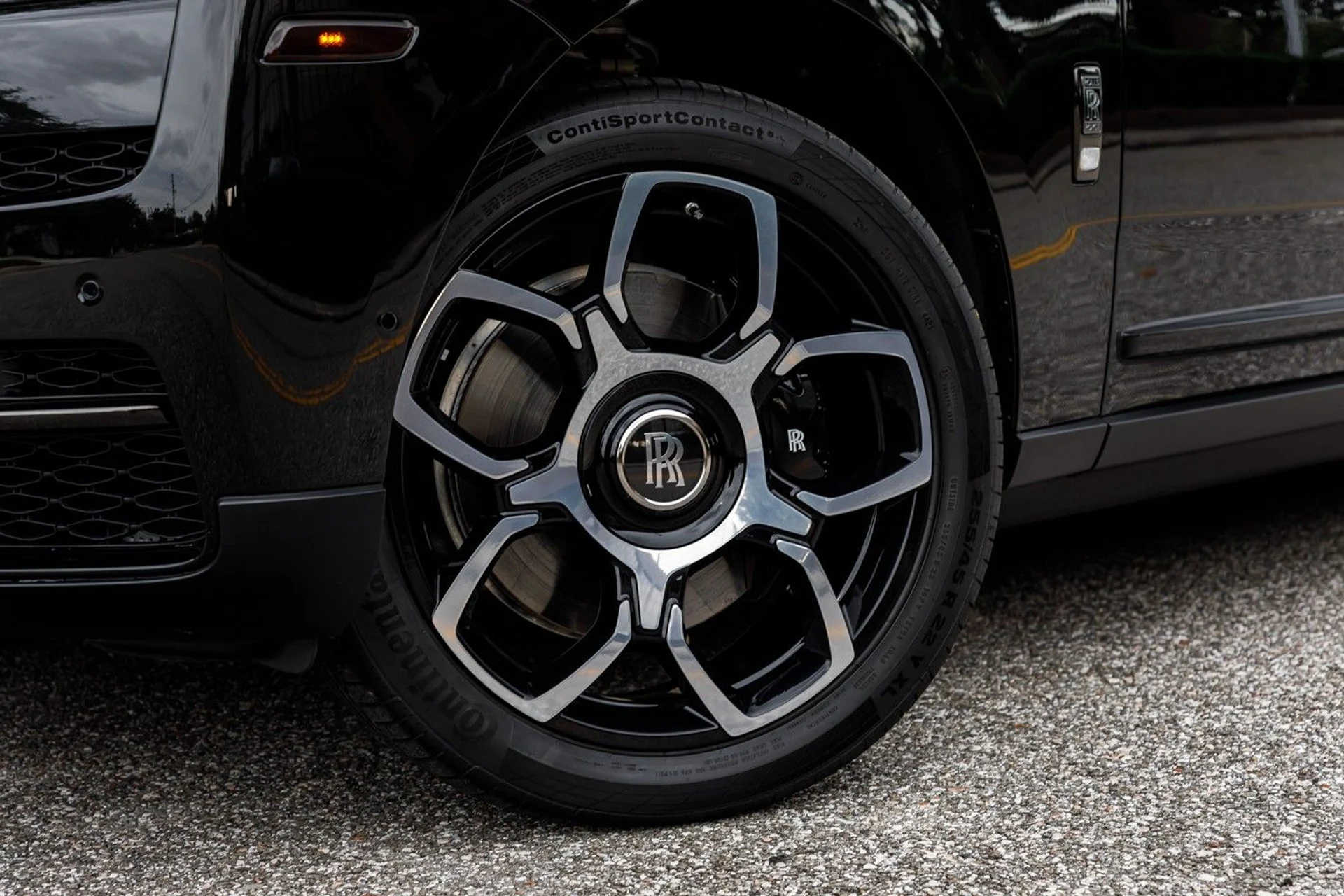 mph026_2414764135_649_p27_l_bf4f5a823f