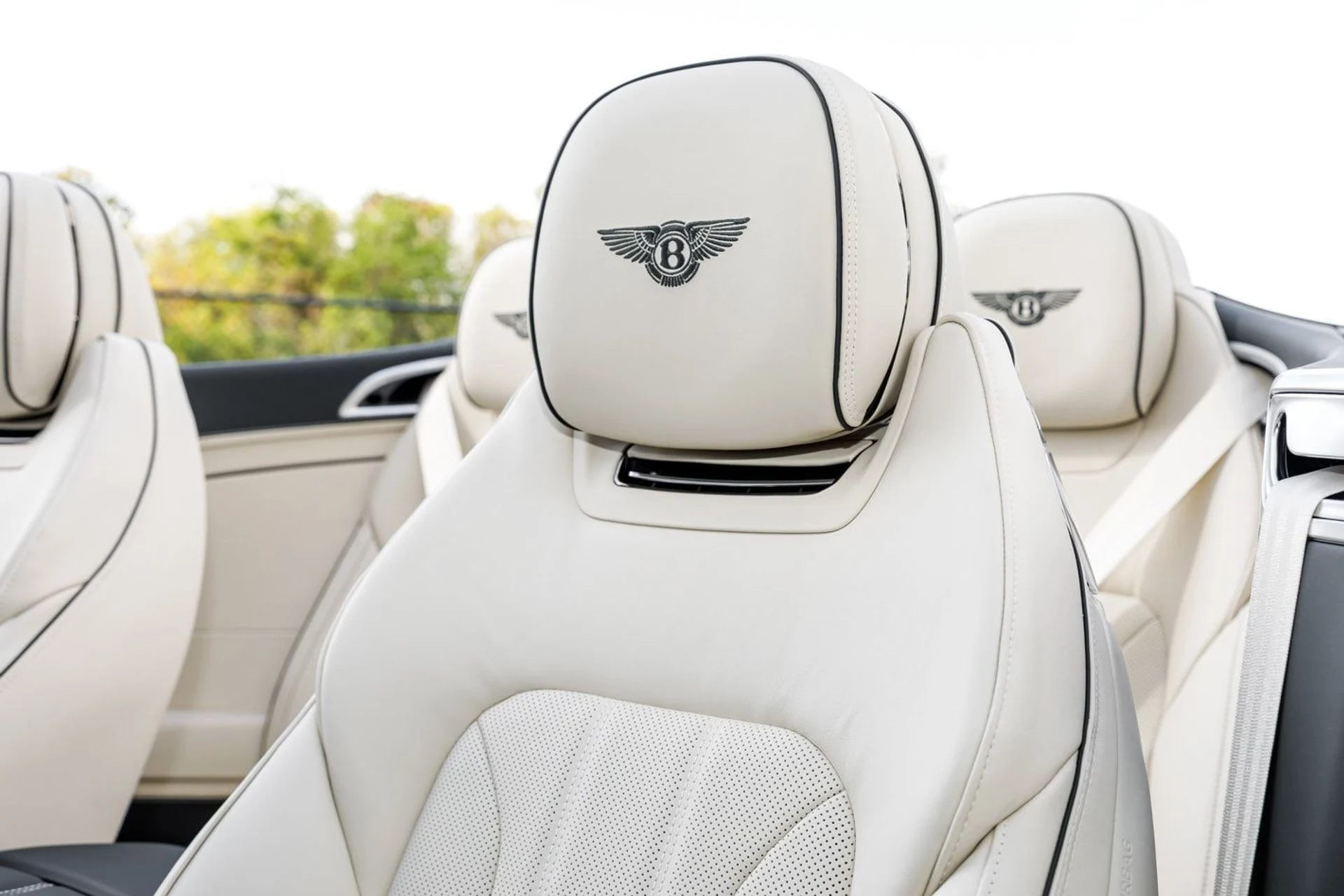 mph026_2414985101_d6848690edaa6e3ab378b1ce1b811e5bx_17d354936f