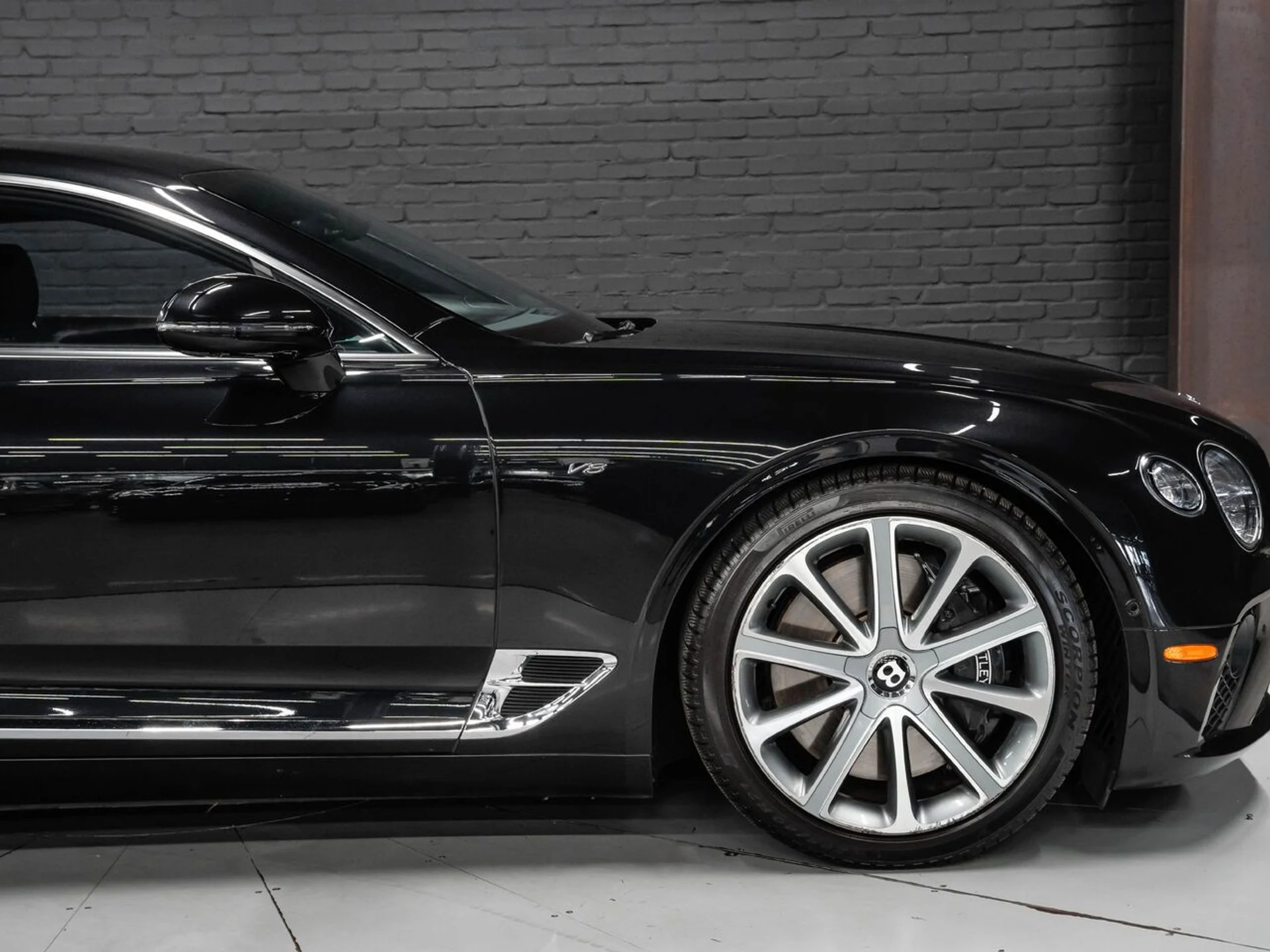 mph026_2421669120_bentley_continental_2022_f1ae4ecb2a