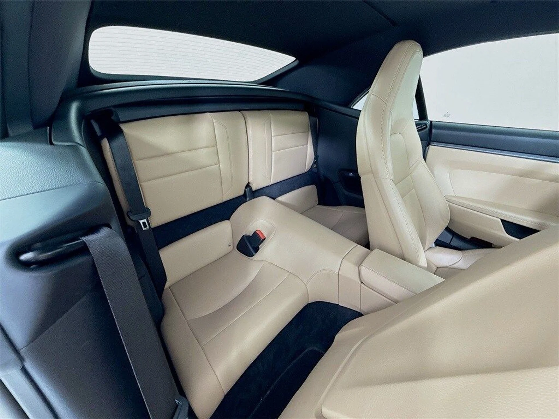 mph026_2422423457_83da8ab3f35b3f4c5a53cfc8e1782517x_94c69de372