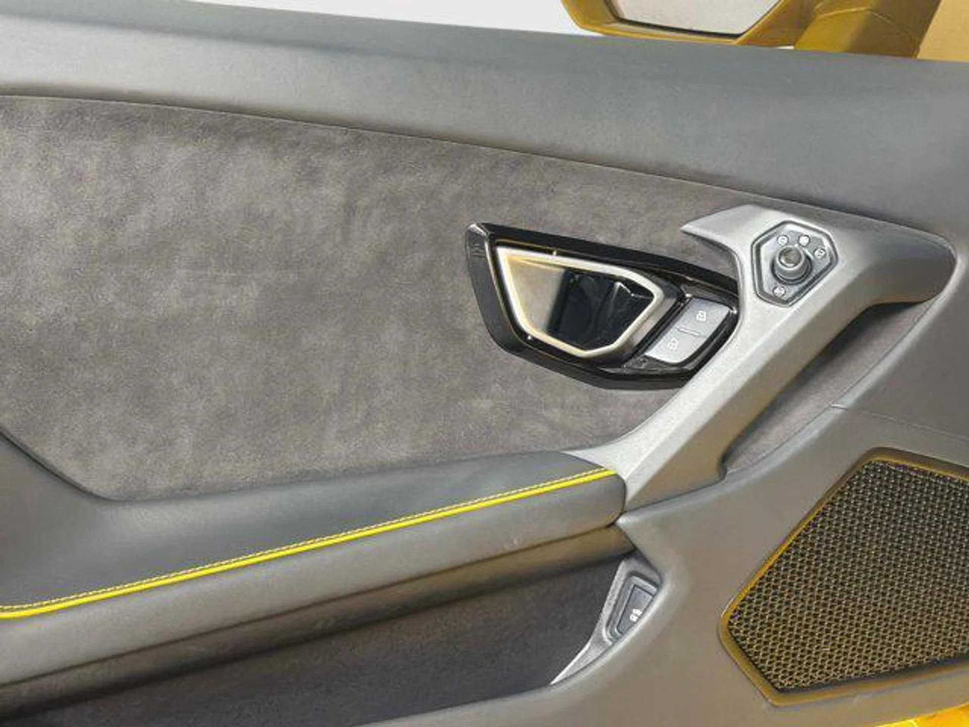 mph026_2426366997_Ji_L8k_Sos_AX_Ad_S_Tork_C_Wg_X_Ax9_Q_b08b43564b