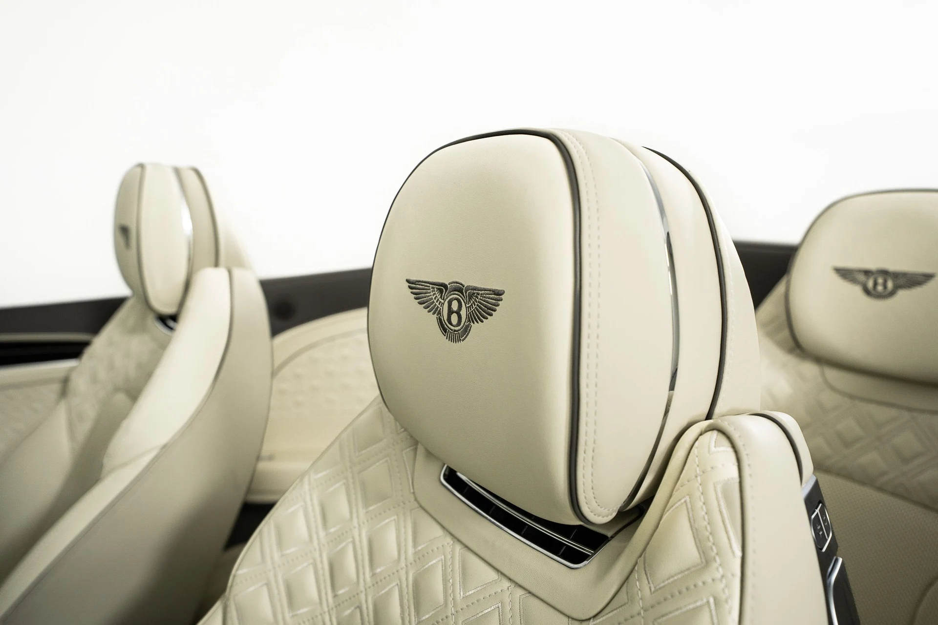 mph026_2446551226_a8b875e3_d656_4958_9ae1_101d305922ae_bcb16c7af9