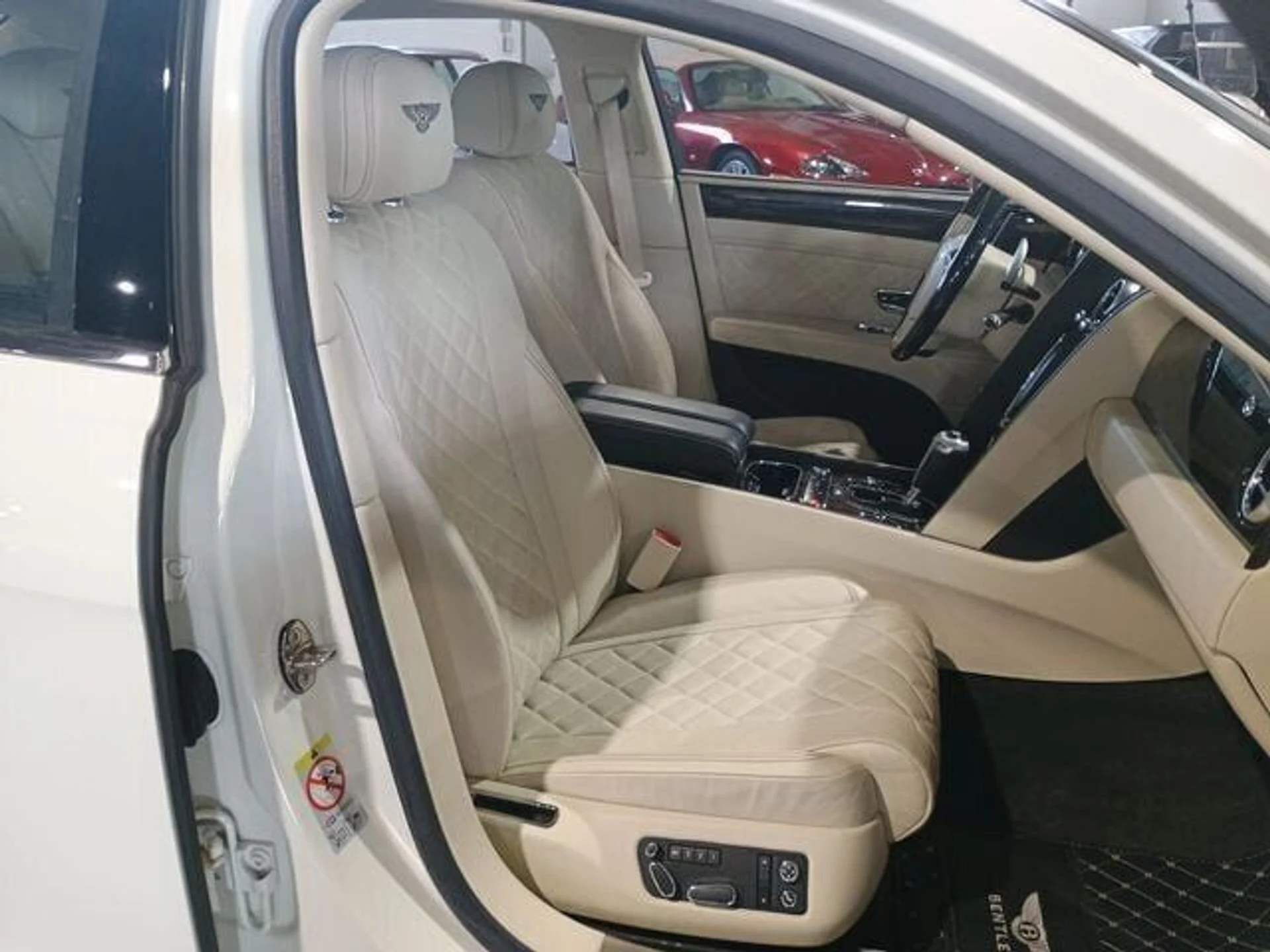 mph026_2450953422_18011f32f5_640_25f98b34dd