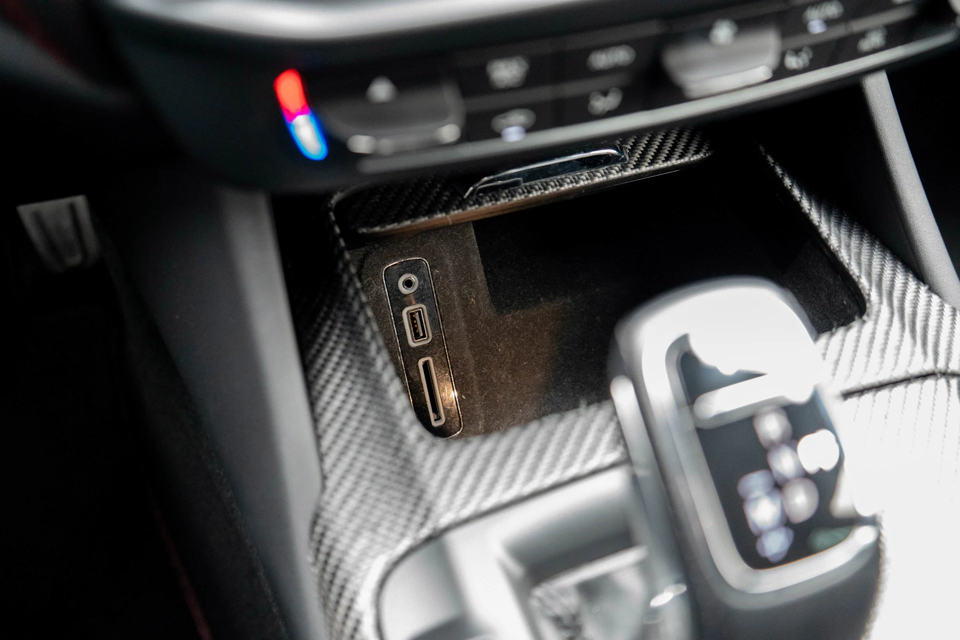 mph026_245112111_27_b9aef73ef1