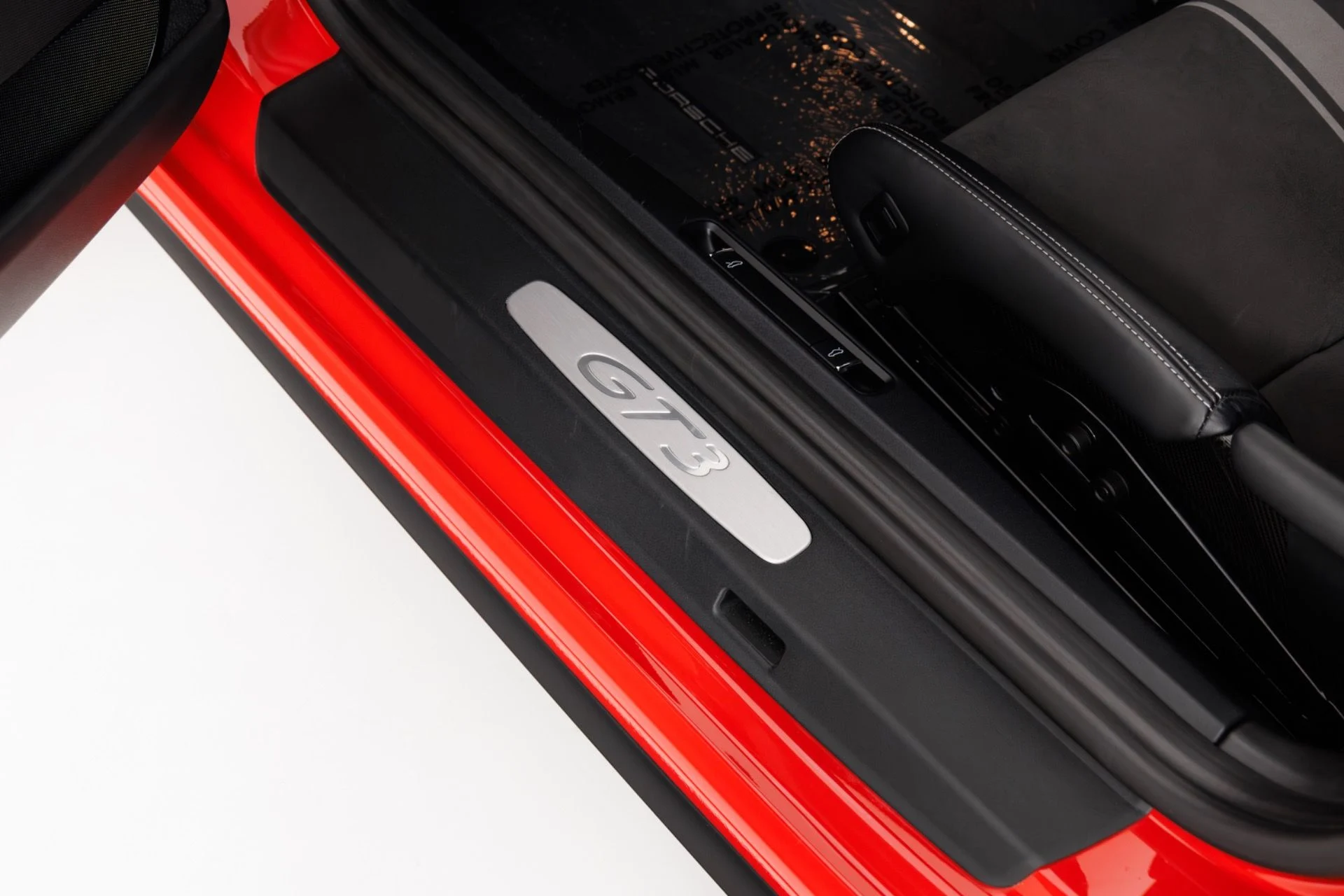 mph026_2451243590_Used_2018_Porsche_911_GT_3_1782237119_d34bb7562c