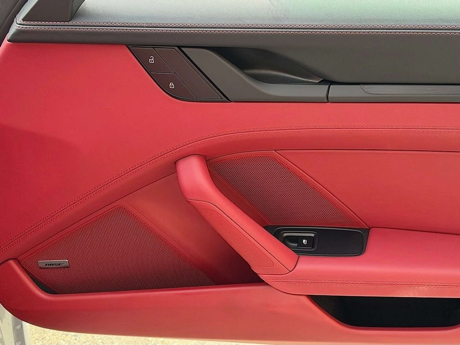 mph026_2451756550_c356a770619f56d98f8f17836e64d7d7x_e0d045a1ed