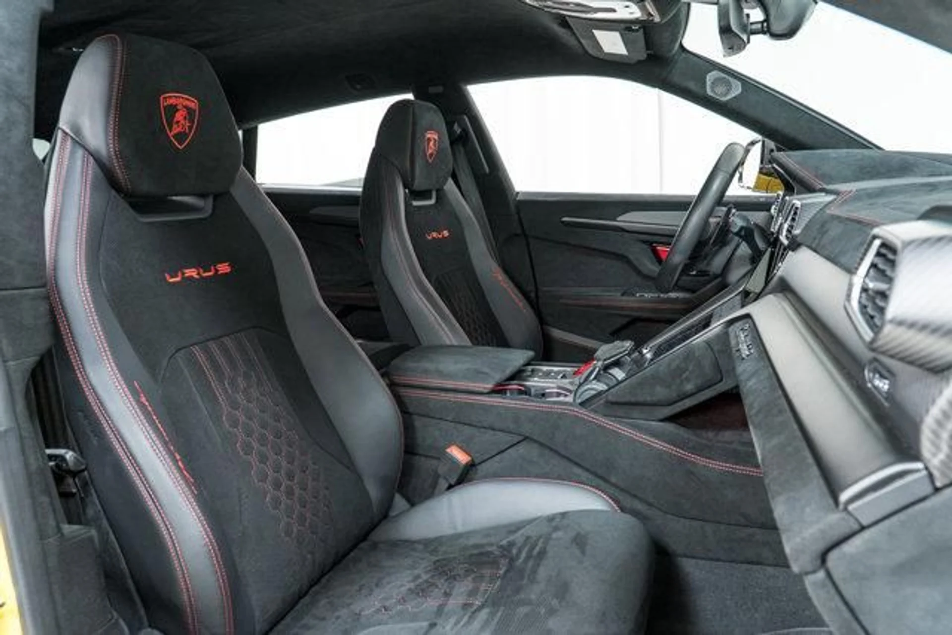 mph026_2455375742_Ci_Lu_MSO_Jj_D7_P871_d_SVEQ_Fmv_P4k_66c18439b8