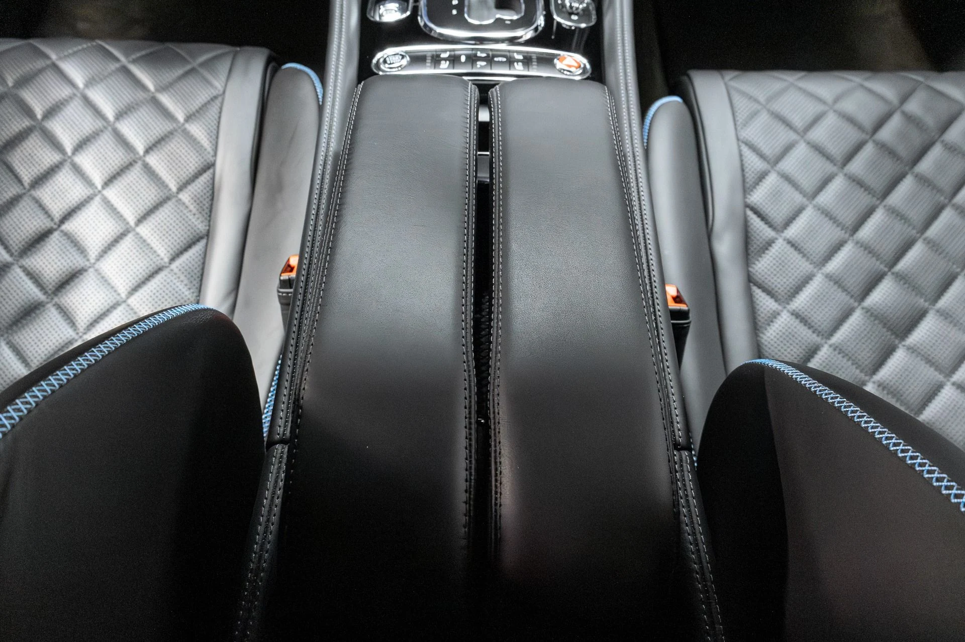 mph026_2461530988_Used_2017_Bentley_Continental_GT_W12_1768496088_4d115b9abf