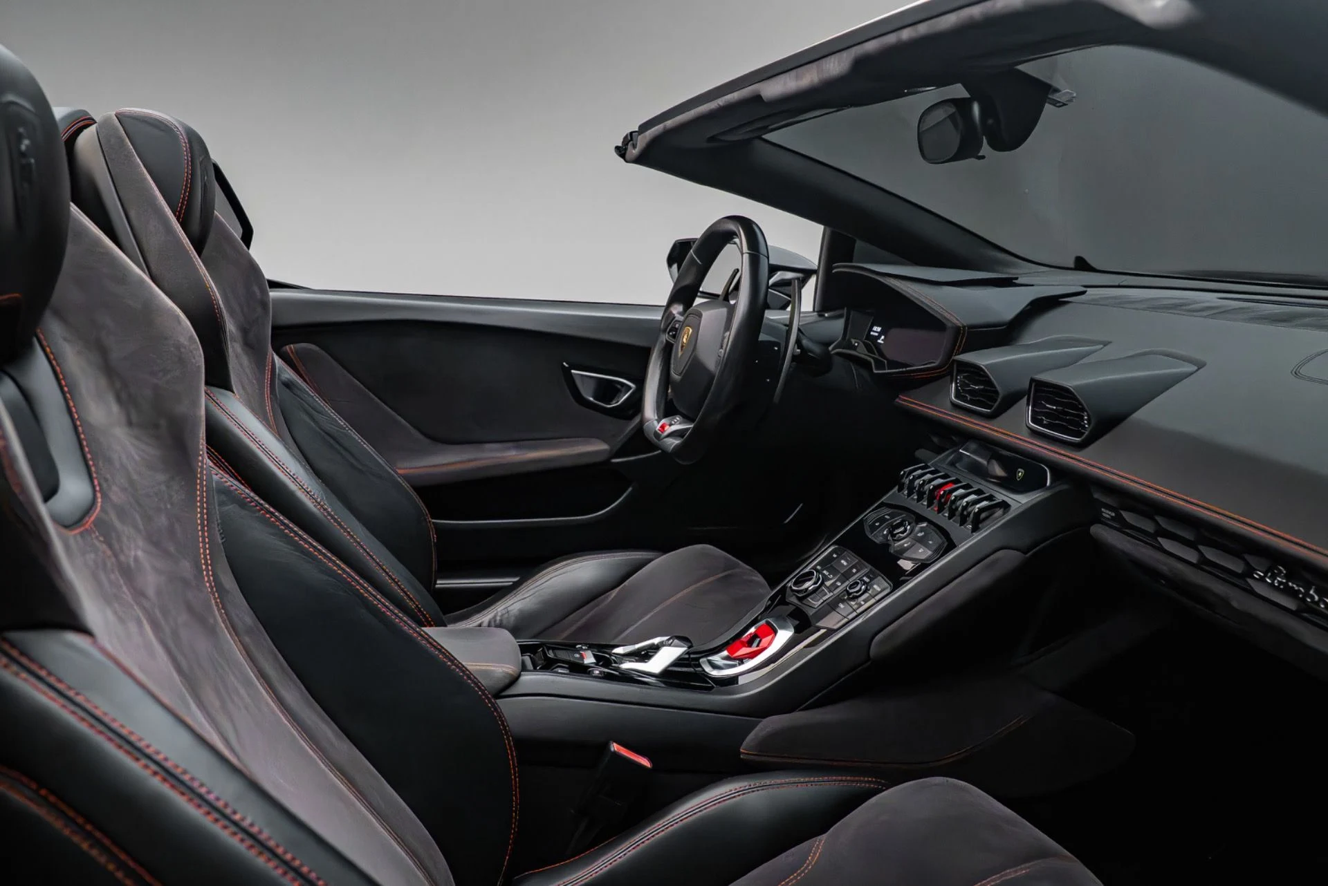 mph026_2465798588_Used_2016_Lamborghini_Huracan_LP_610_4_Spyder_1781713256_c08934b9f1