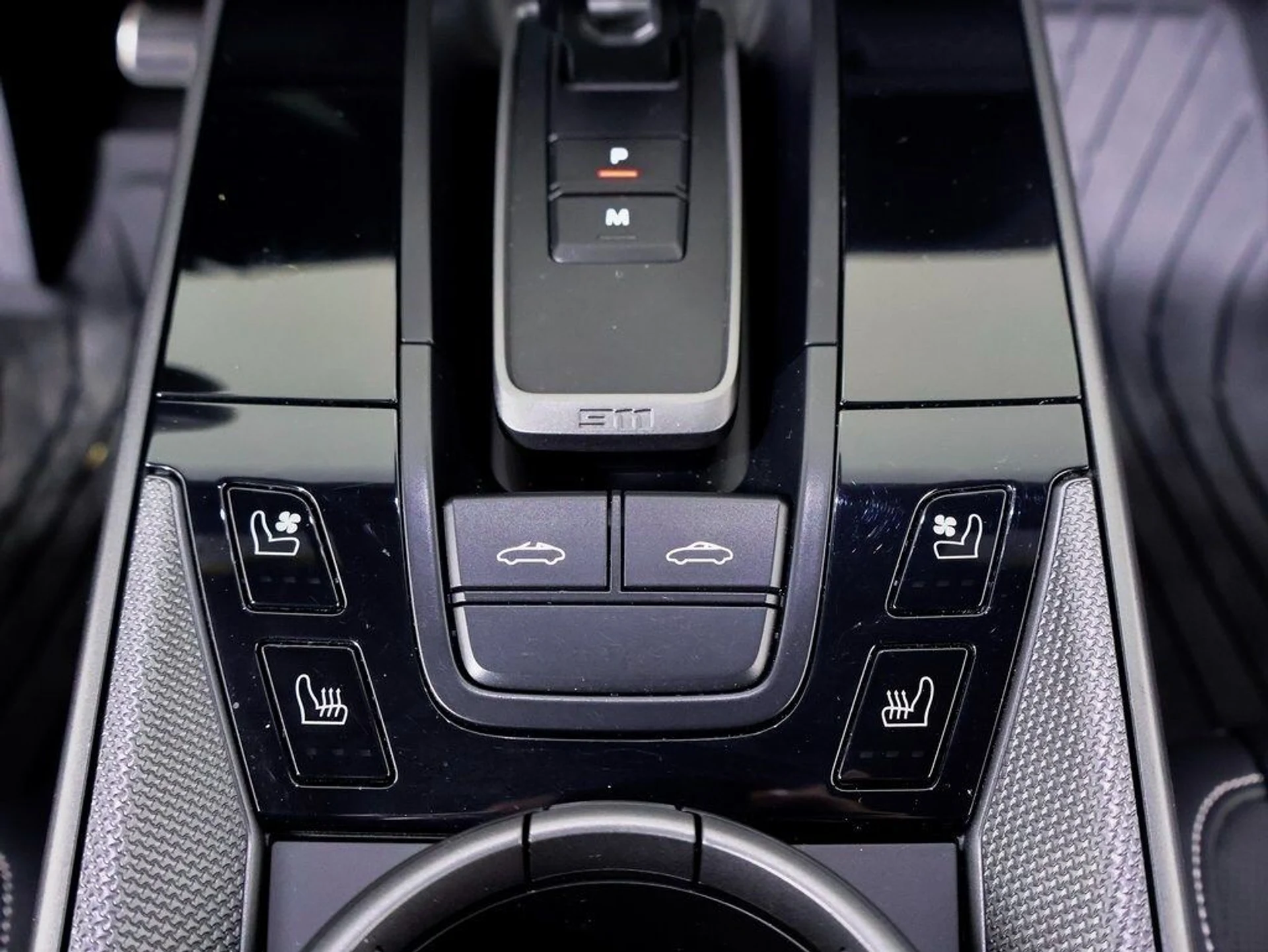 mph026_2468964972_6b92d4afc6788d4b2df254335e7ac4cfx_70401133e0