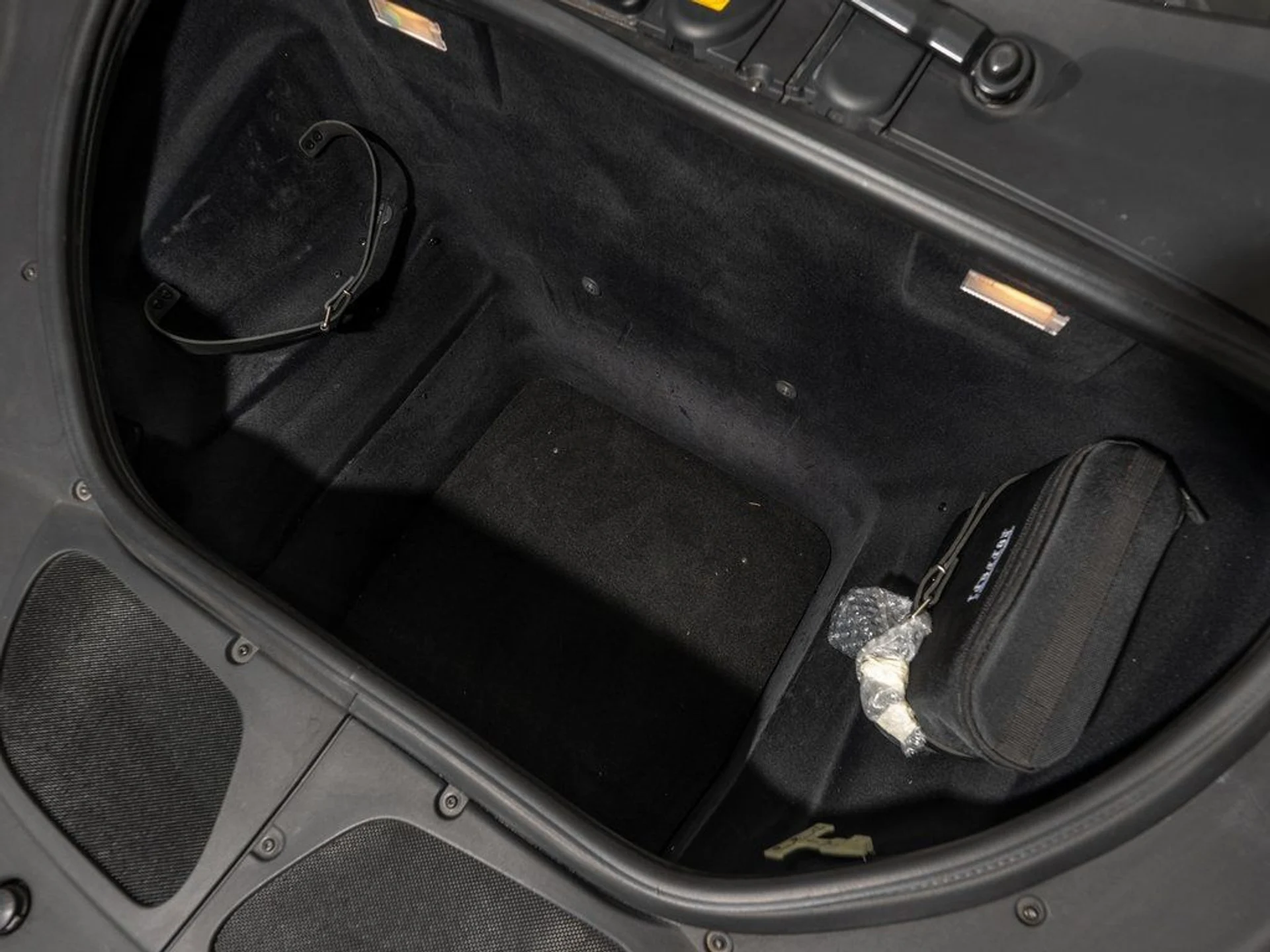 mph026_2474755308_image_27_a76b1d8587