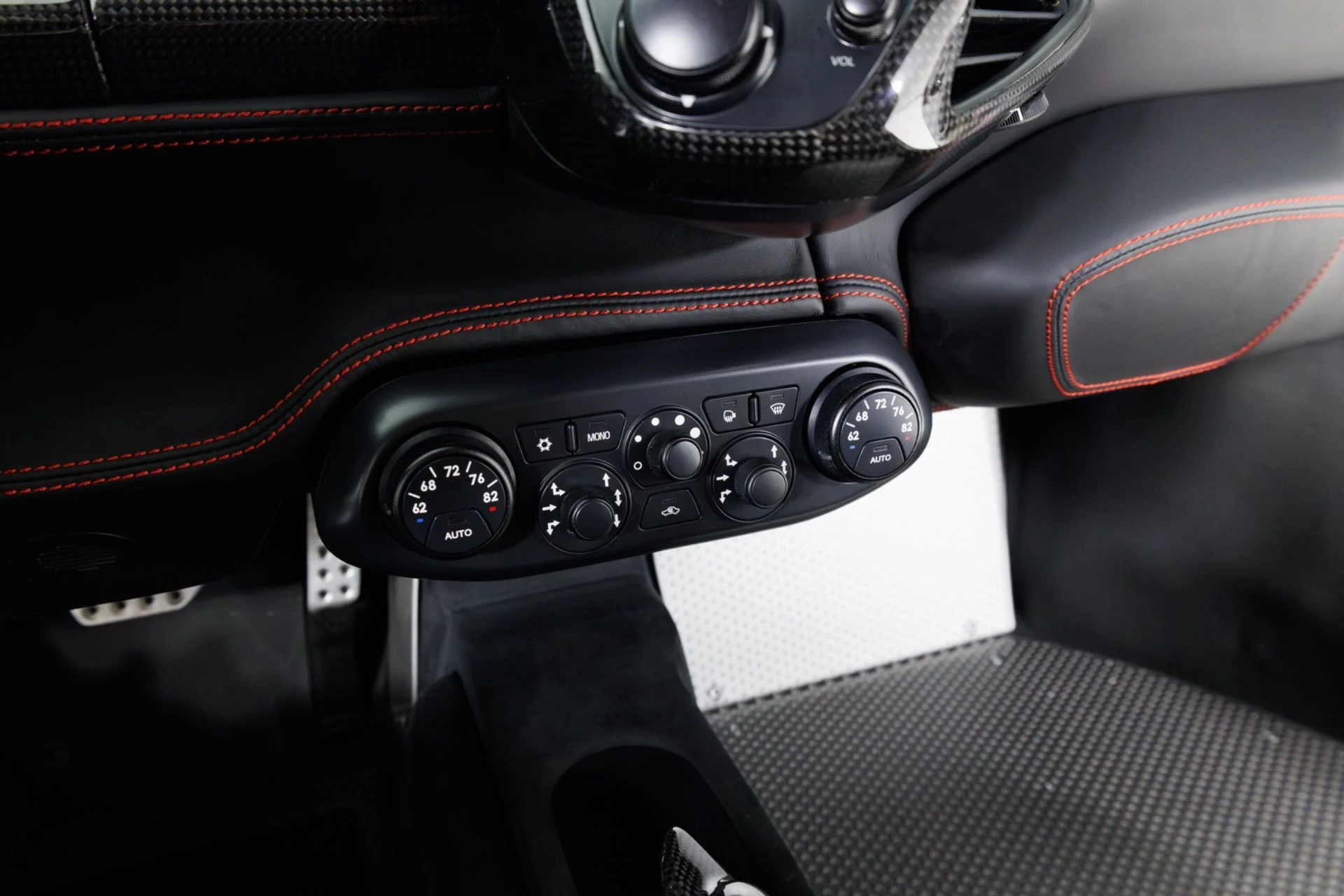 mph026_249169108_Used_2014_Ferrari_458_Italia_Speciale_1773085144_50b5322255