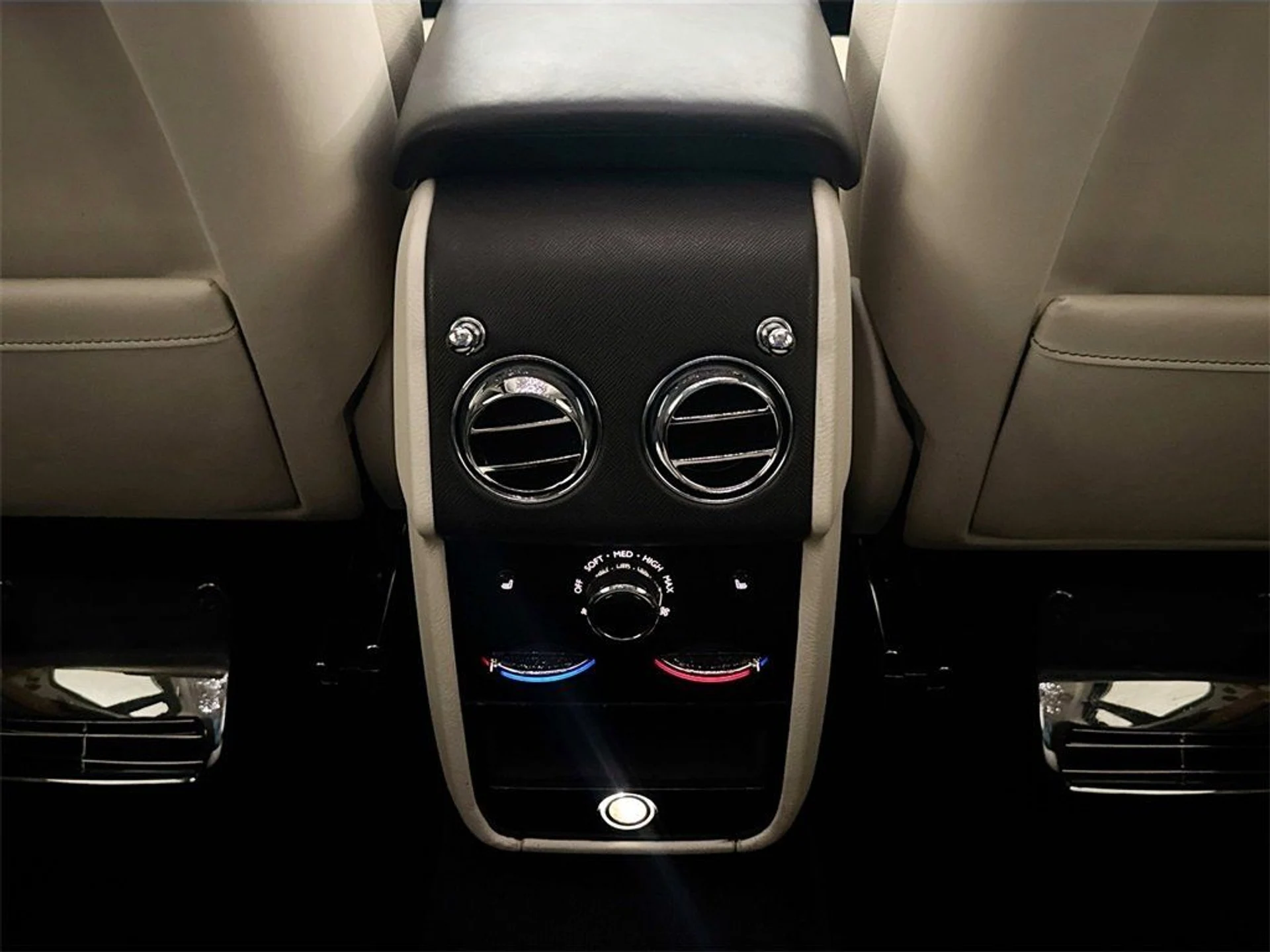 mph026_2492829635_e0cfbb73378fe479b2e76e761ff7a03e_0429f55a1f