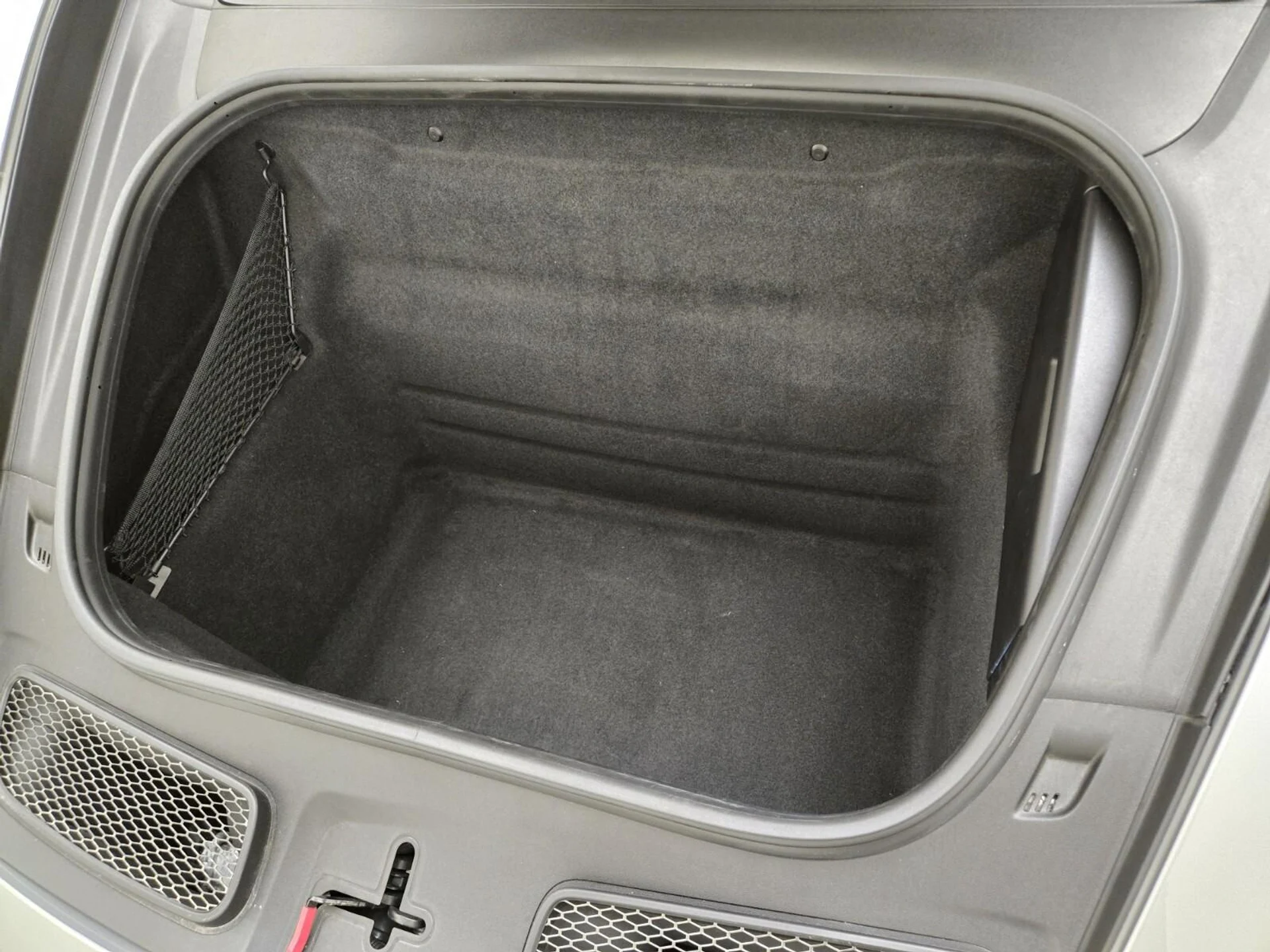 mph026_2501698729_Used_2022_Porsche_911_GT_3_1768977965_6cd8f7182d