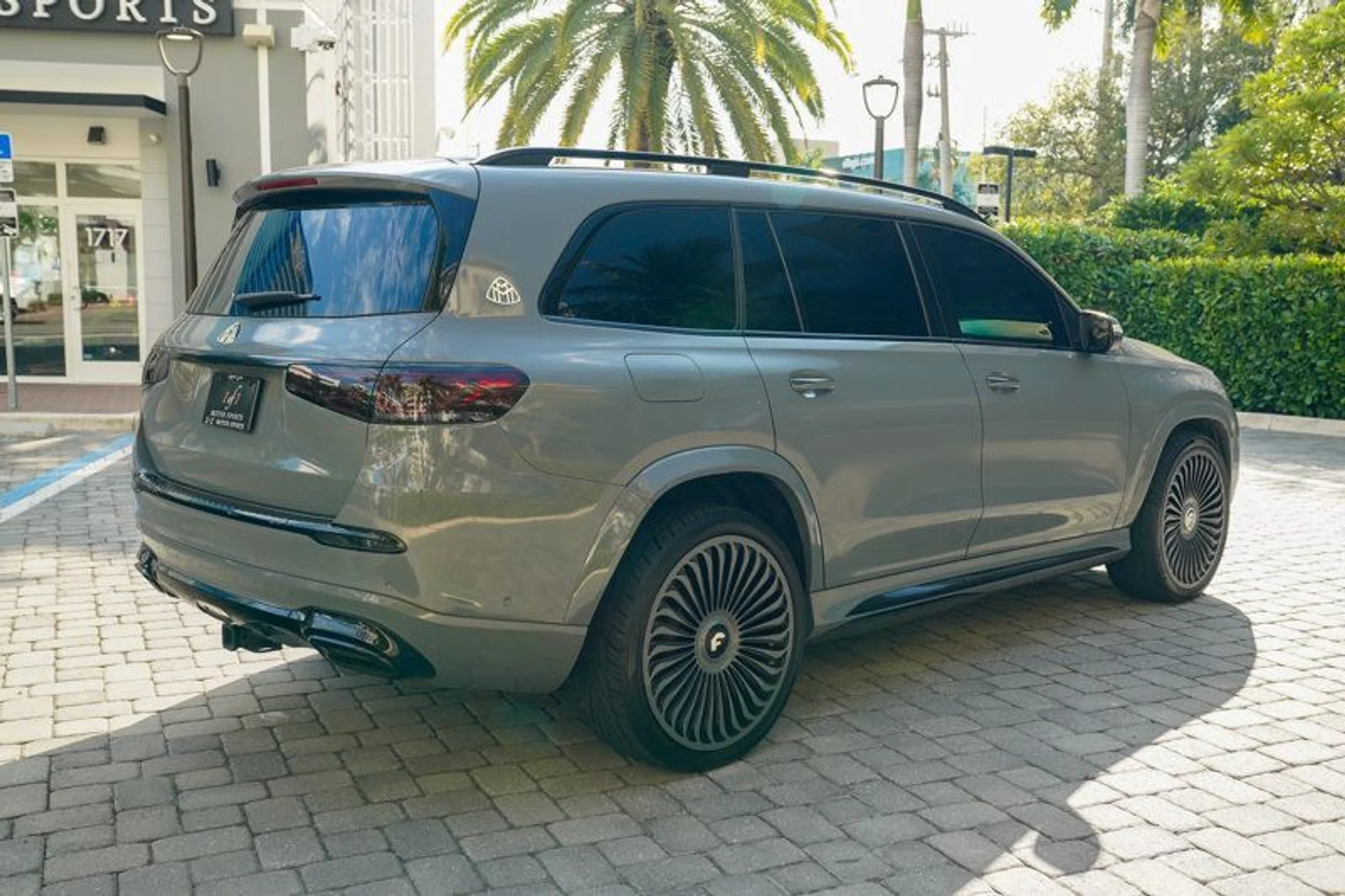 mph026_2503148150_22948878_27_800_a5800c23a0