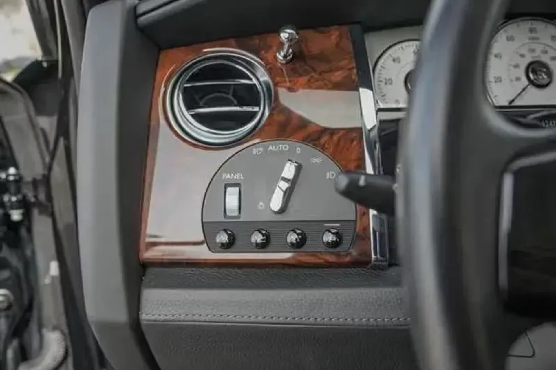 mph026_2511650657_e8a3de2b16e94f3f825f4e235a7fa2a6_144ba55b61