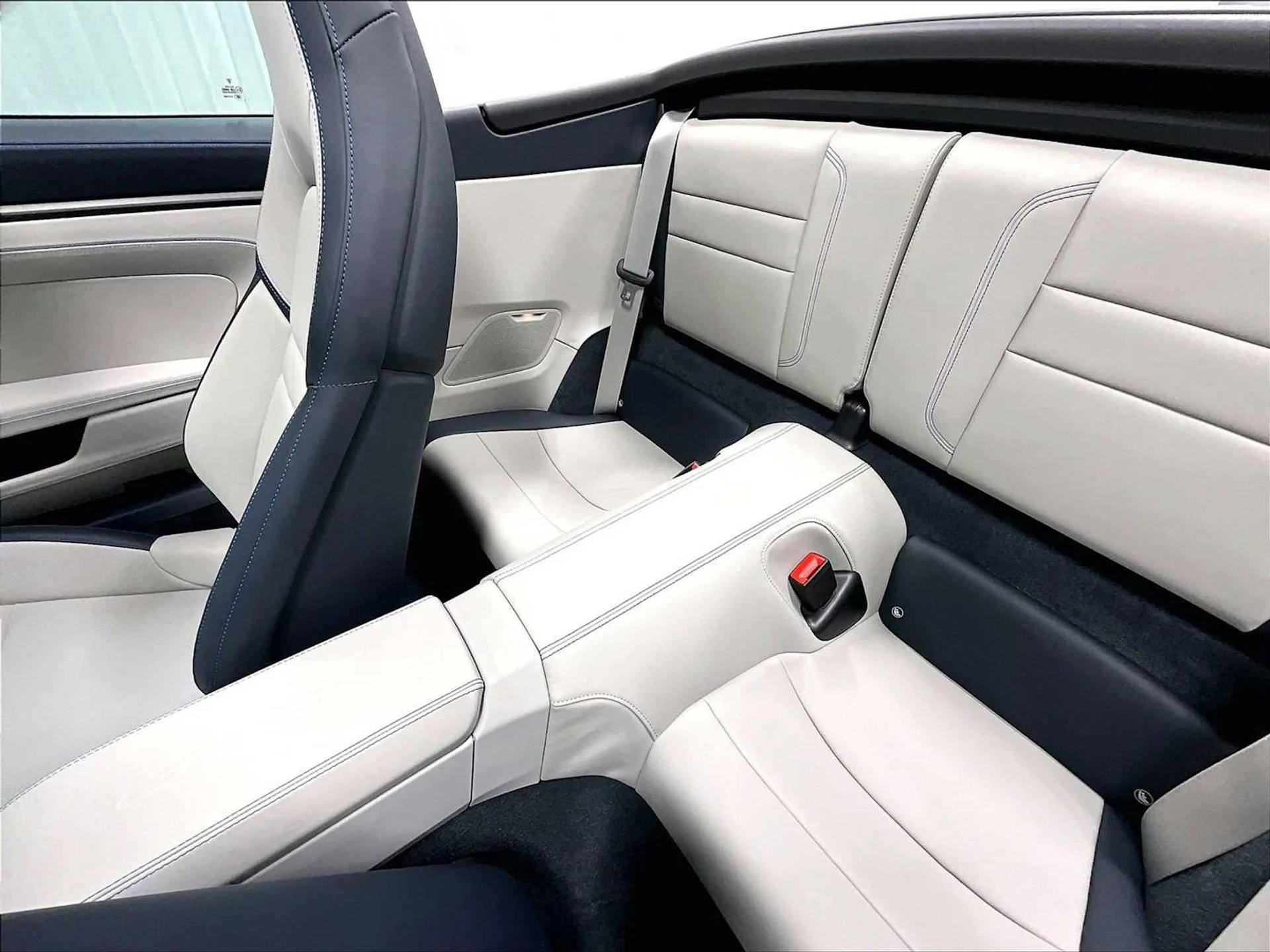 mph026_2526517939_67a763ad72118467f4a8c8232ab30795x_7df422b1b7