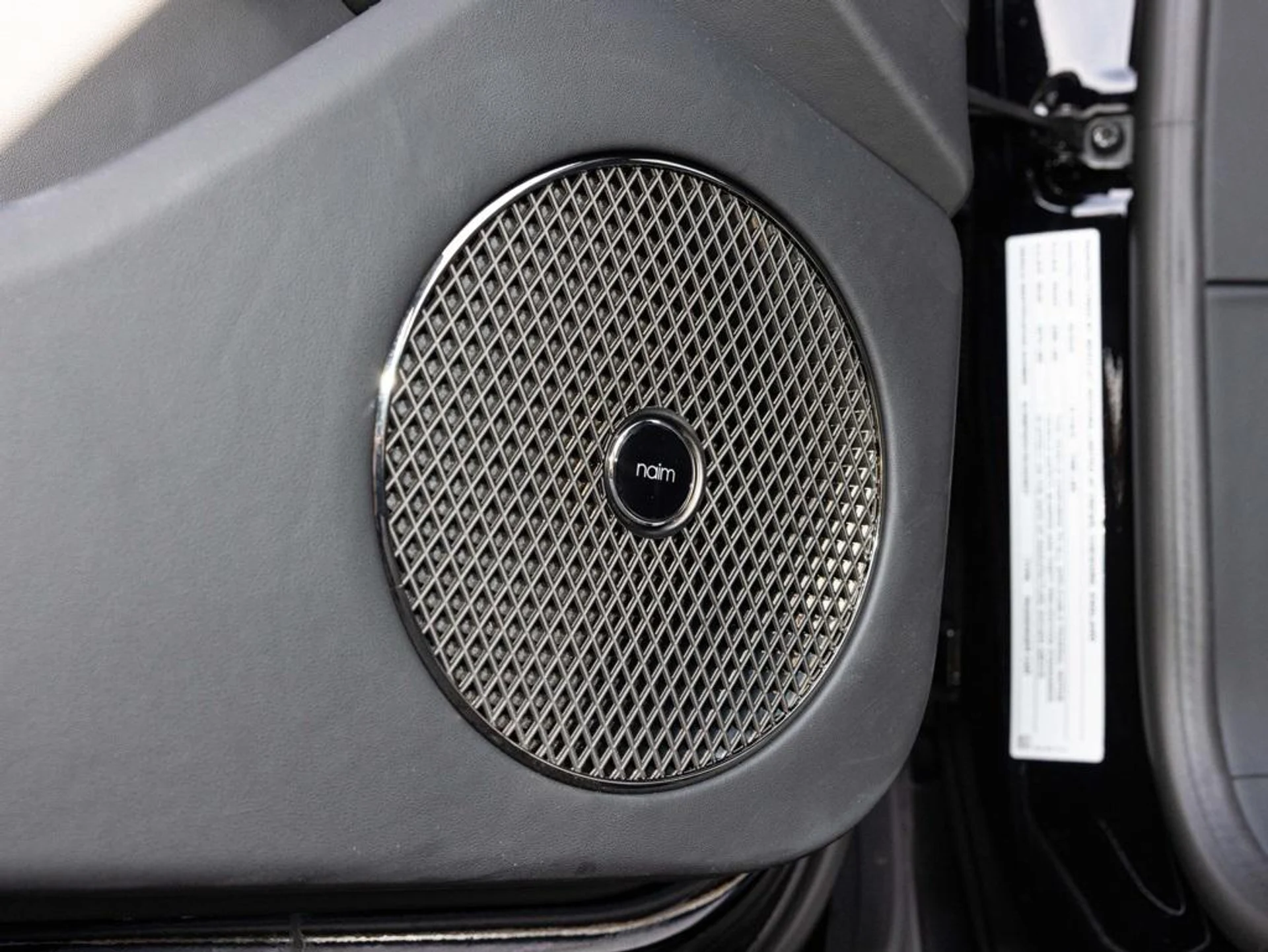 mph026_252701646_476605579_692b3274d4777c6cf2abe878_807c585732